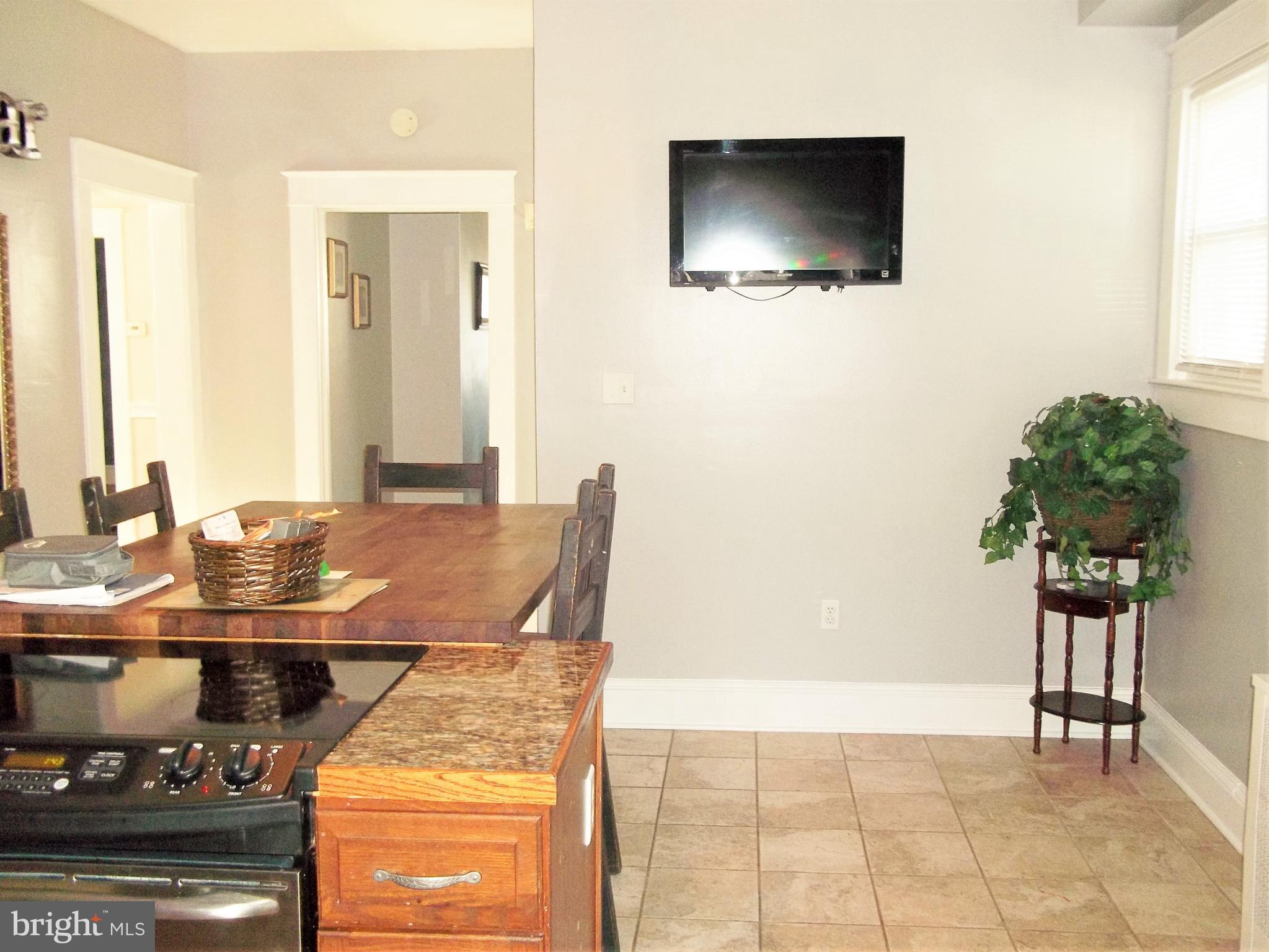 ABERDEEN HILLS - Residential