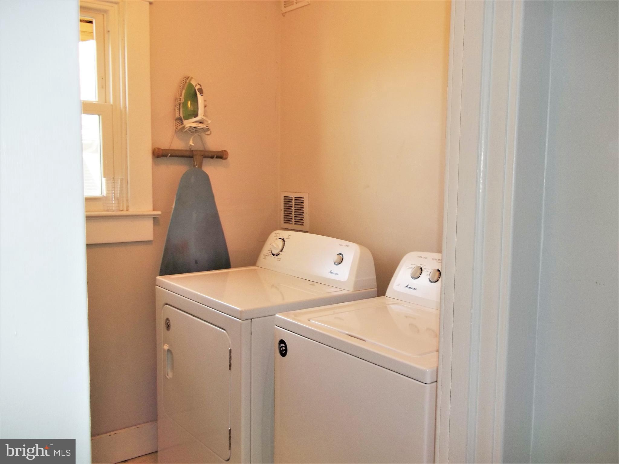 ABERDEEN HILLS - Residential