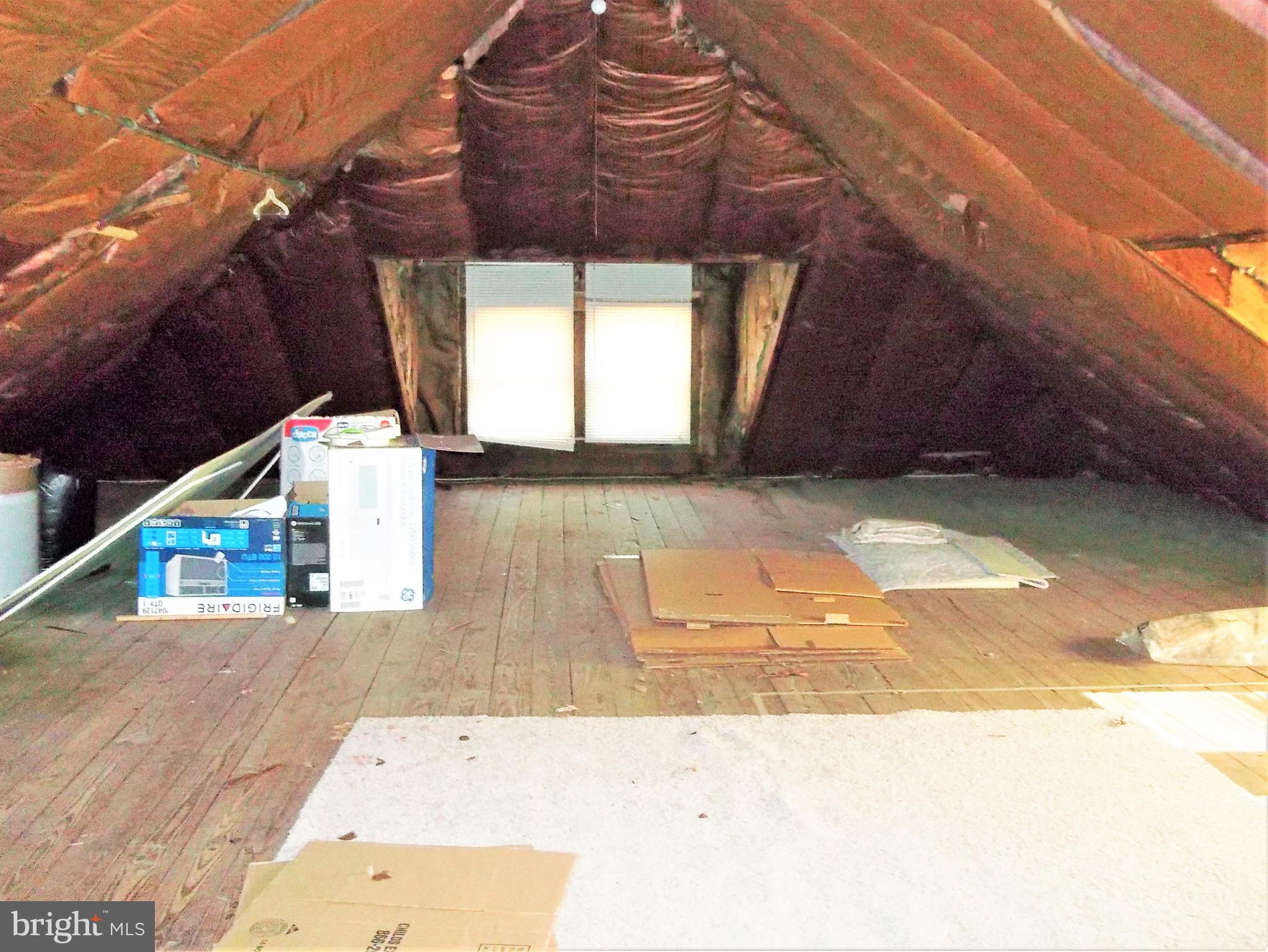 ABERDEEN HILLS - Residential