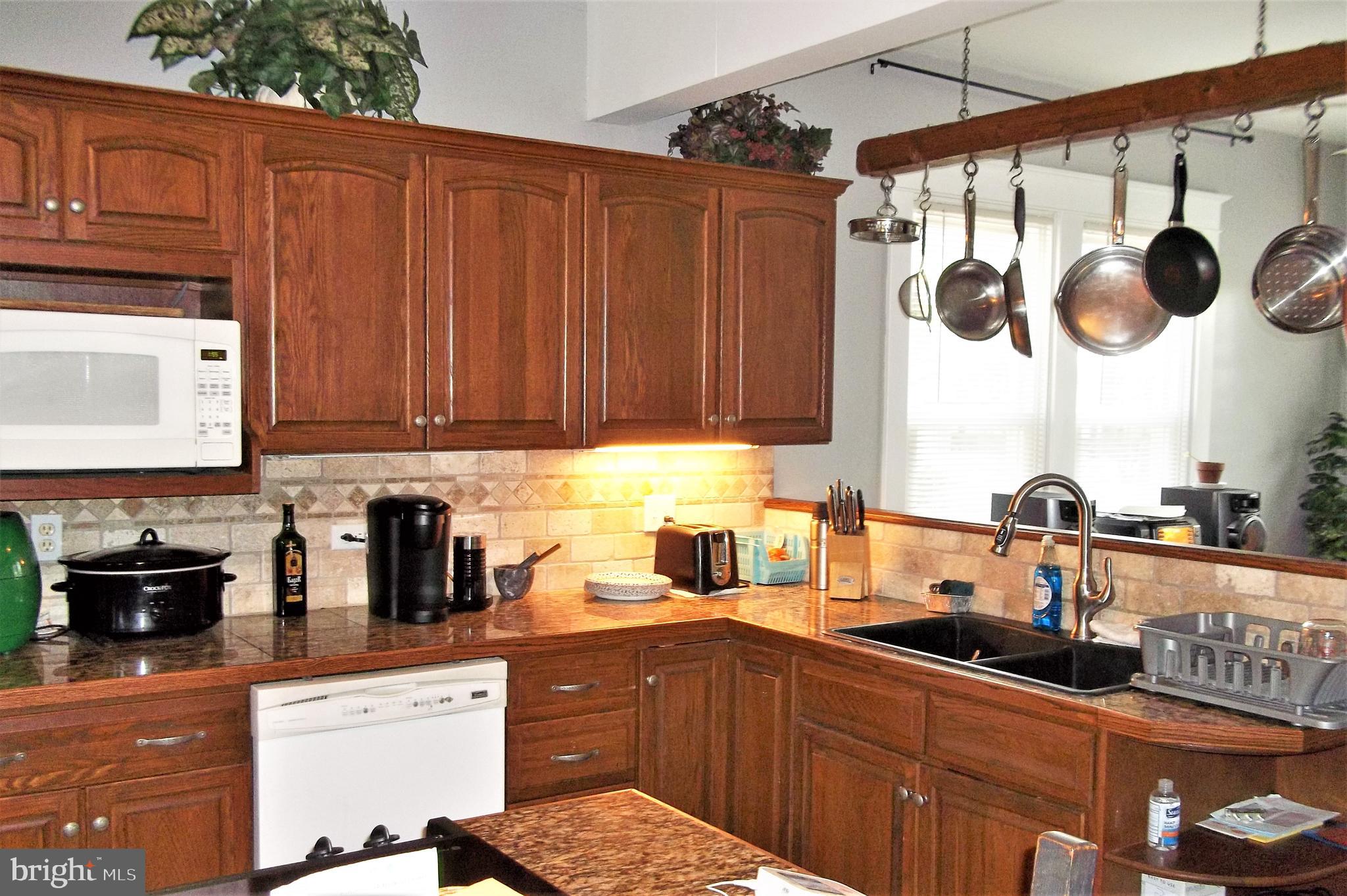 ABERDEEN HILLS - Residential