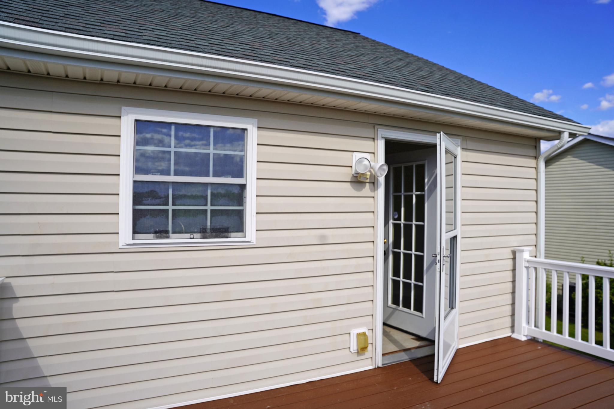 FOREST HEIGHTS - Residential Lease