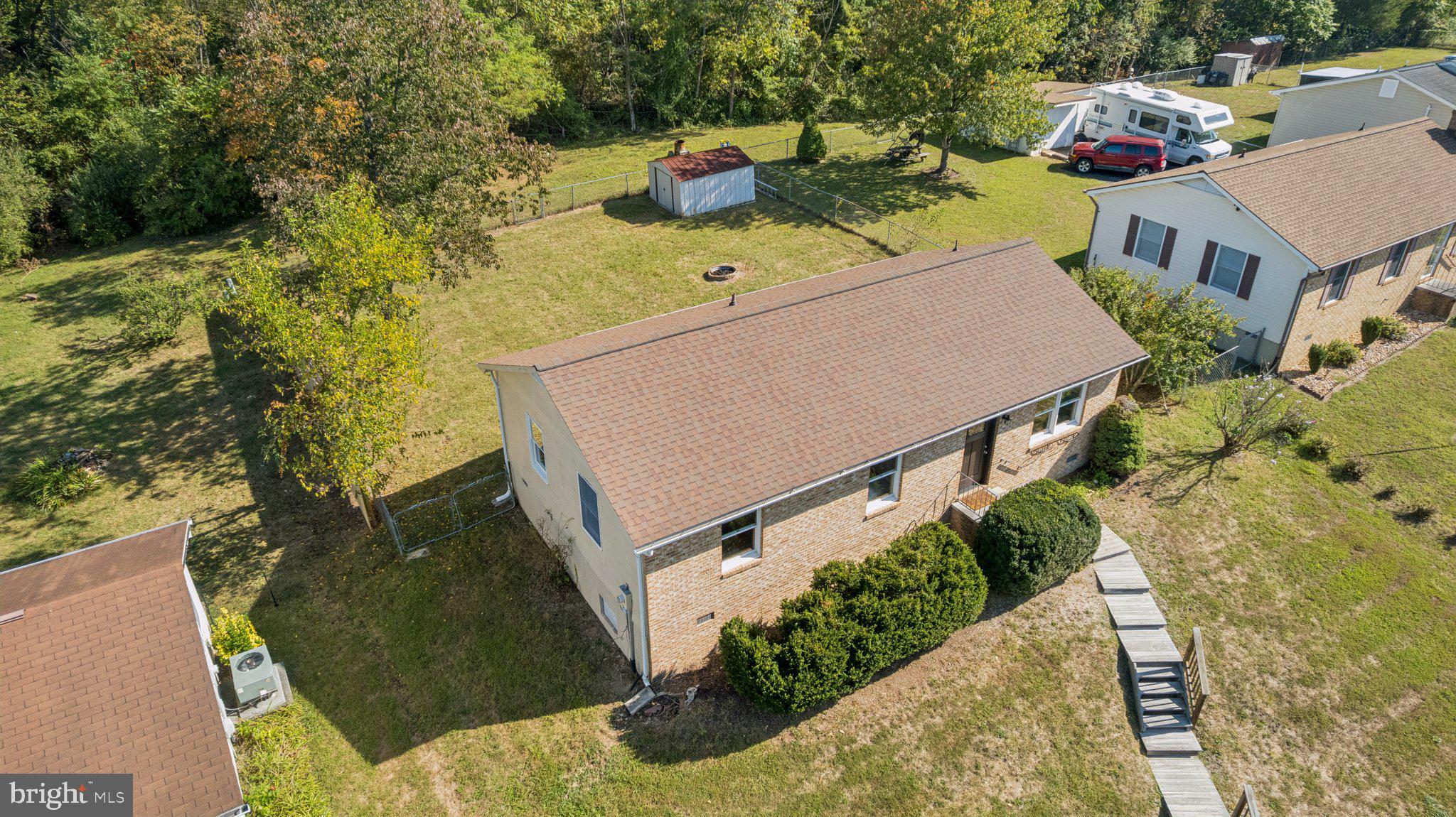 THE VILLAGE AT LAKESIDE - Residential