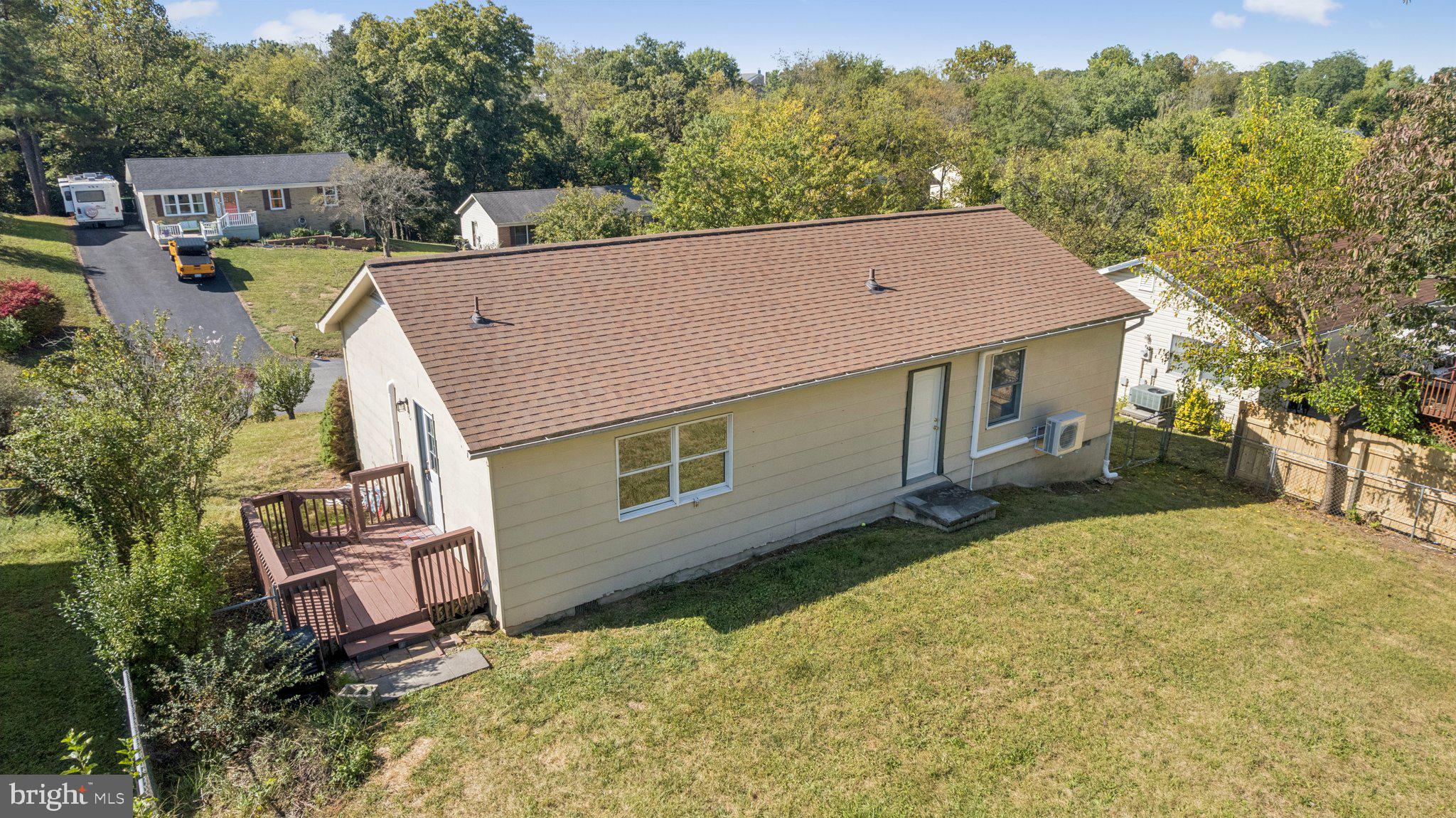 THE VILLAGE AT LAKESIDE - Residential