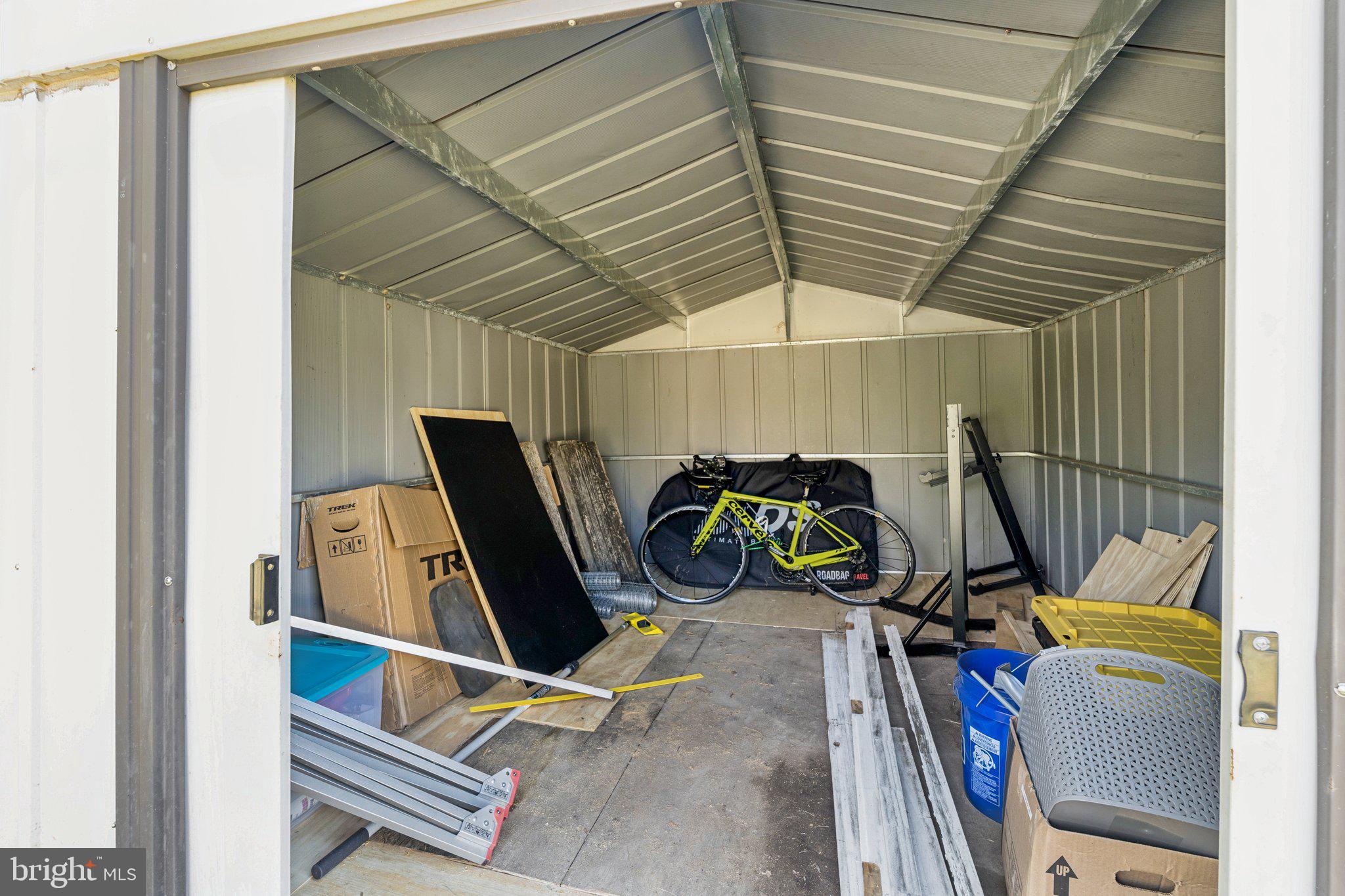 THE VILLAGE AT LAKESIDE - Residential