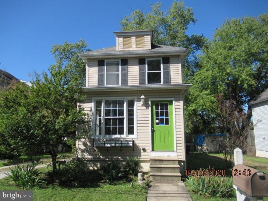 Opportunity to own this 2 Bedroom, 2.5 Bath Detached Home!  Main Level has Hardwood Floors, Large Living Room, Family Room, 1/2 Bath and Updated Kitchen.  Upper Level has 2 Master Suites w/2 Full Bathrooms.  Lower Level is Unfinished.  Property also has Rear Deck, Driveway/Garage for Off-Street Parking and Fenced Rear Yard.  Propane Tank (behind detached garage) is Leased from Suburban Propane.   Parking is to the Right of the House...directly in Front of Detached Garage w/Stop Sign.