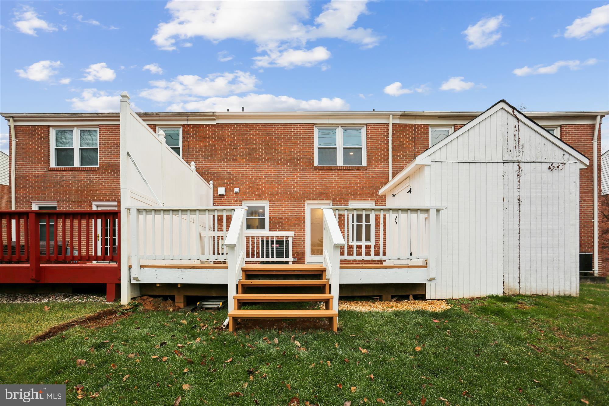 FALLSREACH - Residential