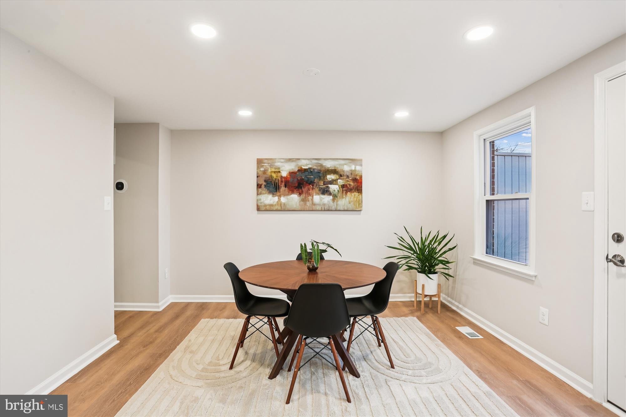 FALLSREACH - Residential