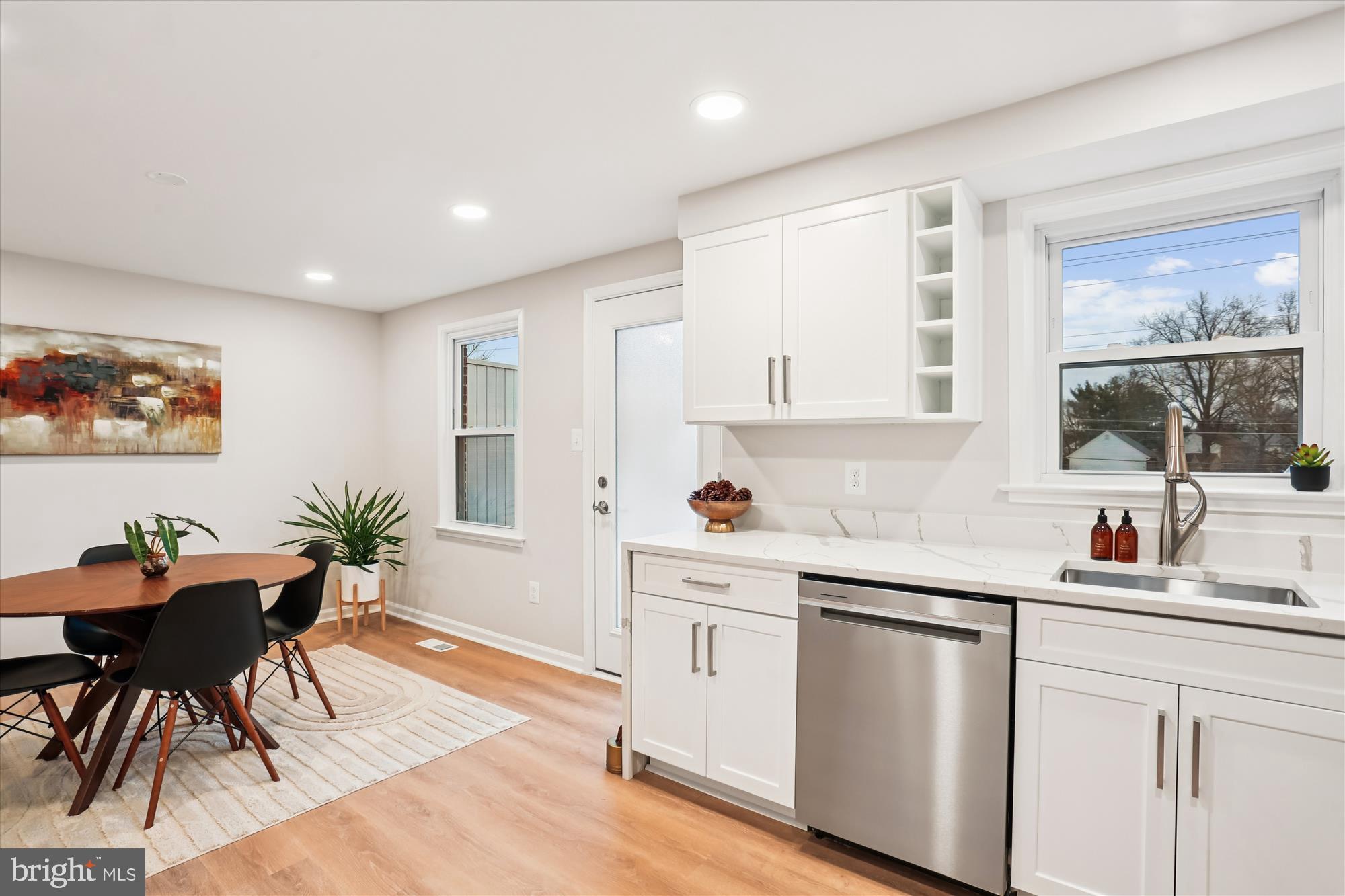 FALLSREACH - Residential