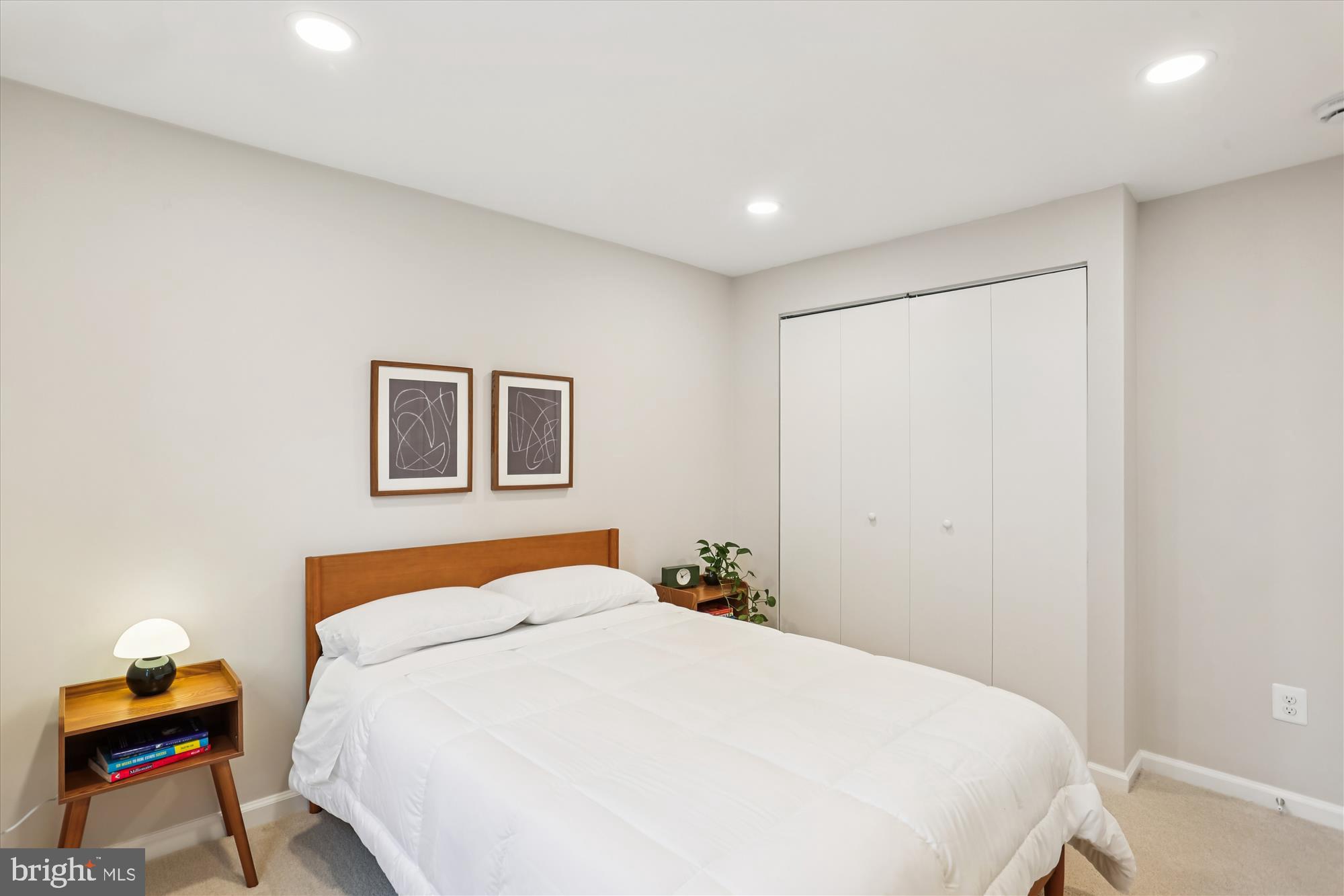 FALLSREACH - Residential