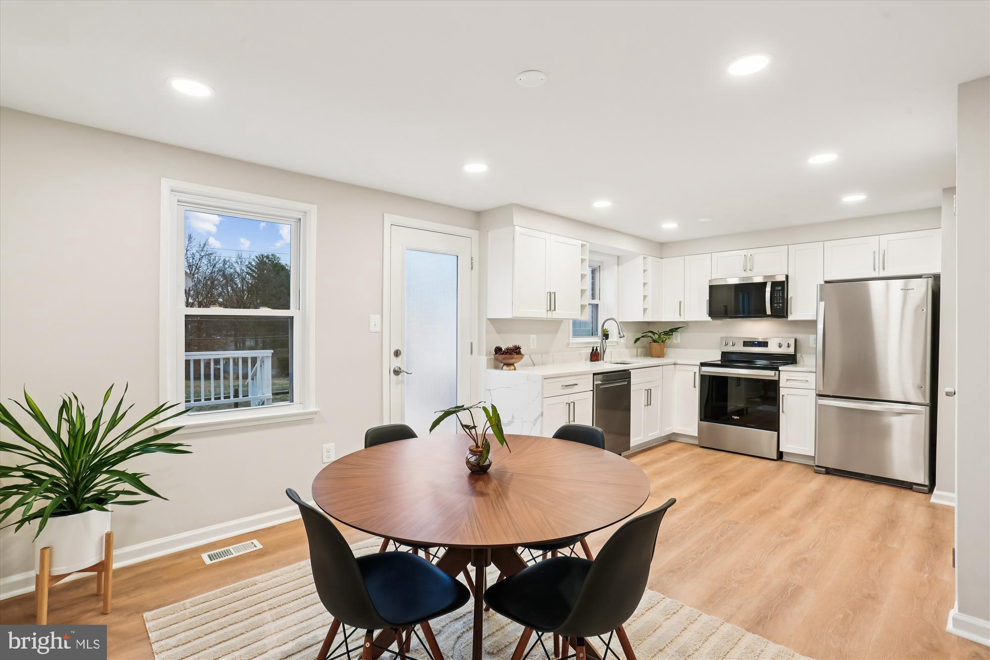 FALLSREACH - Residential