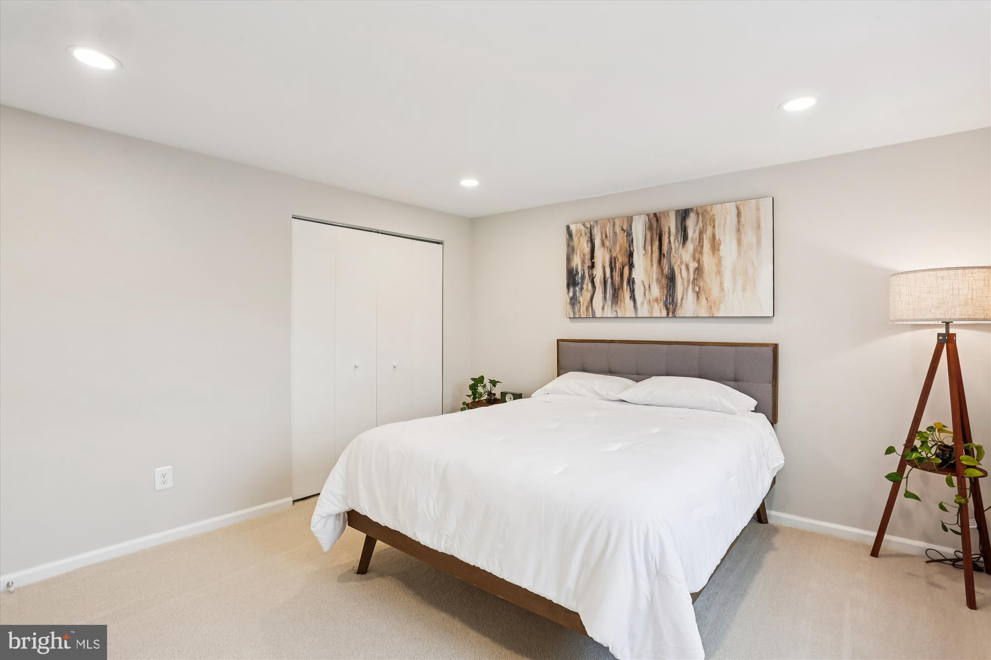 FALLSREACH - Residential