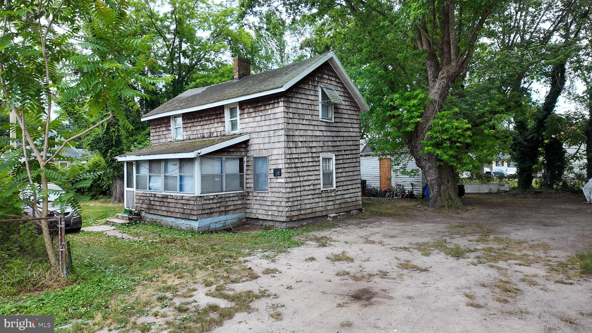 100 BROWN LANE