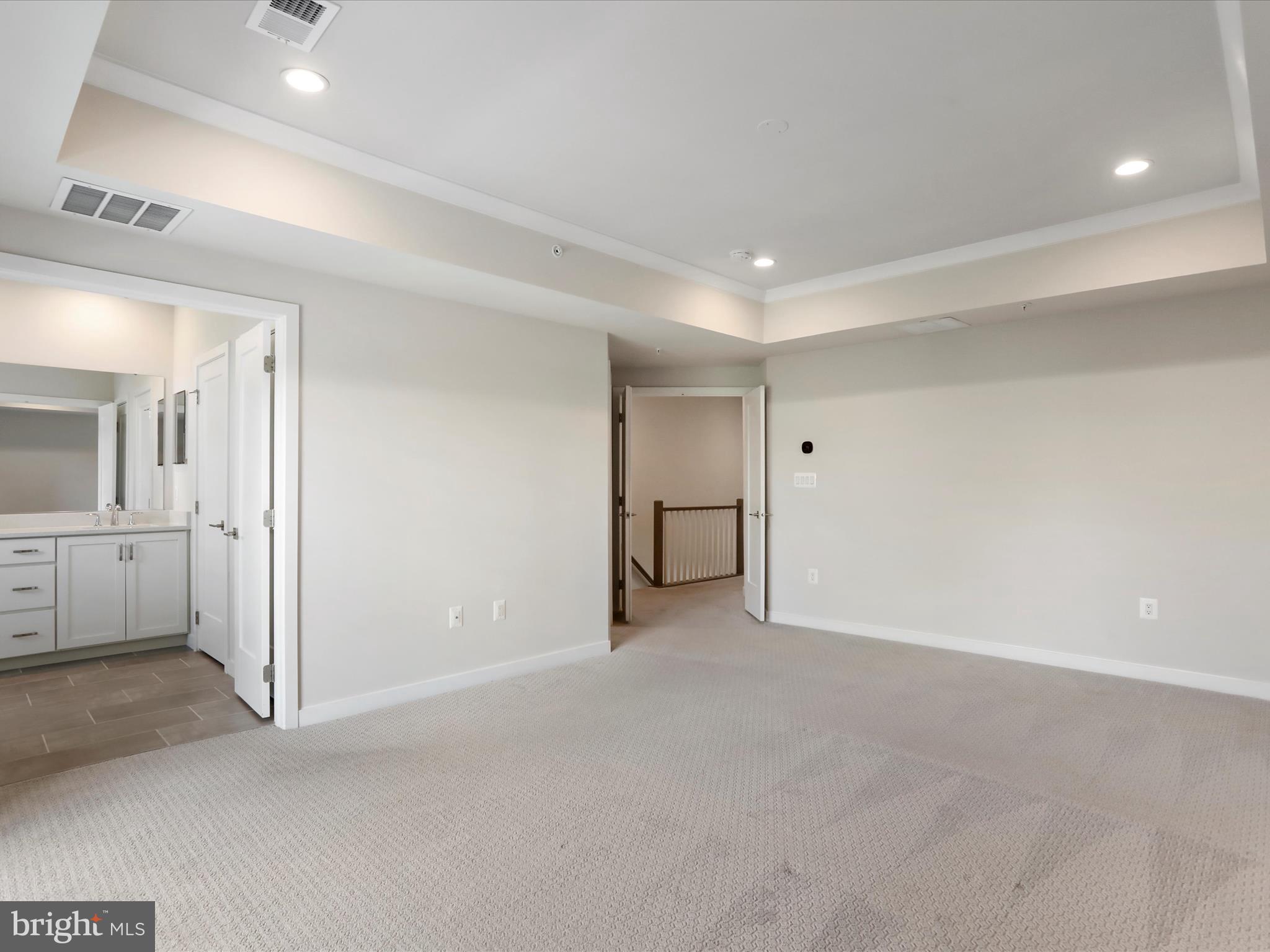 LOUDOUN VALLEY CARLISLE - Residential