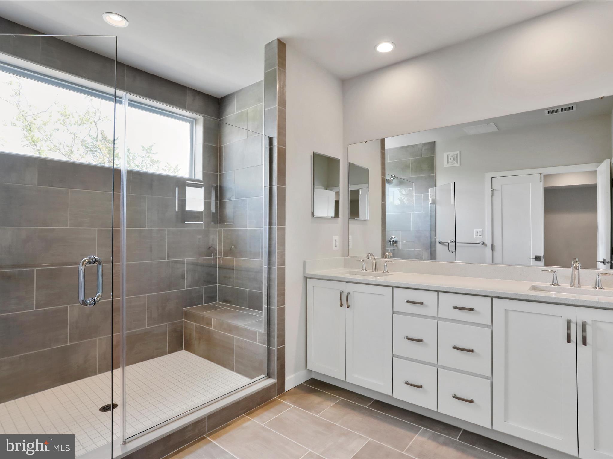 LOUDOUN VALLEY CARLISLE - Residential