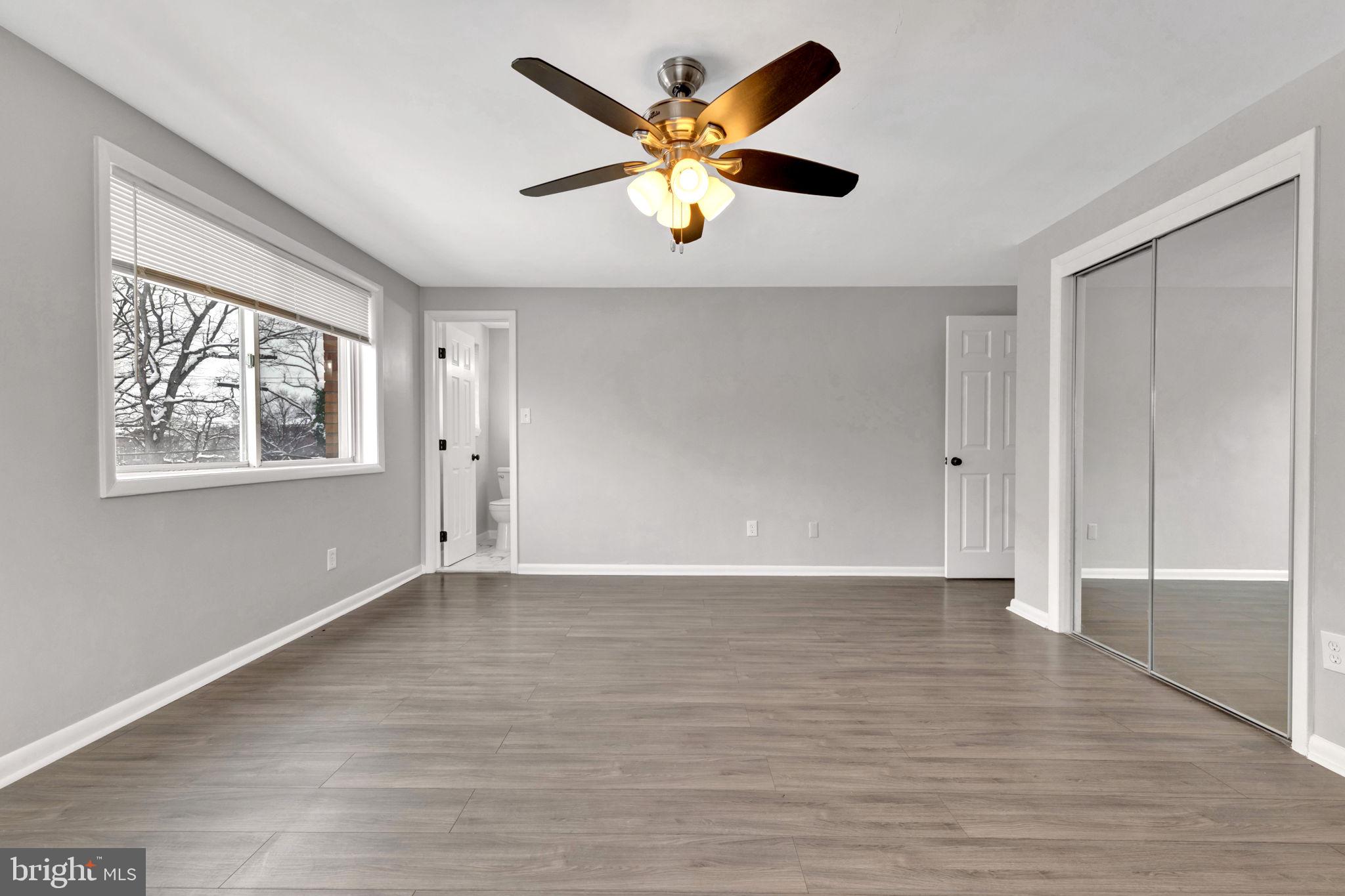 COLUMBIA KNOLL - Residential Lease