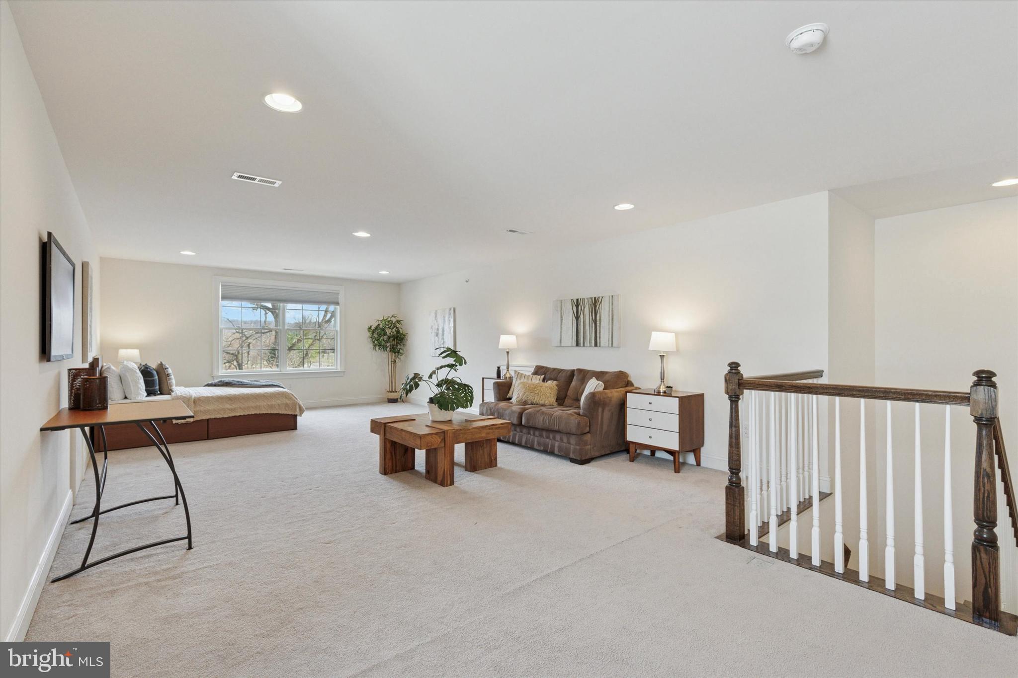 PARKVIEW - Residential