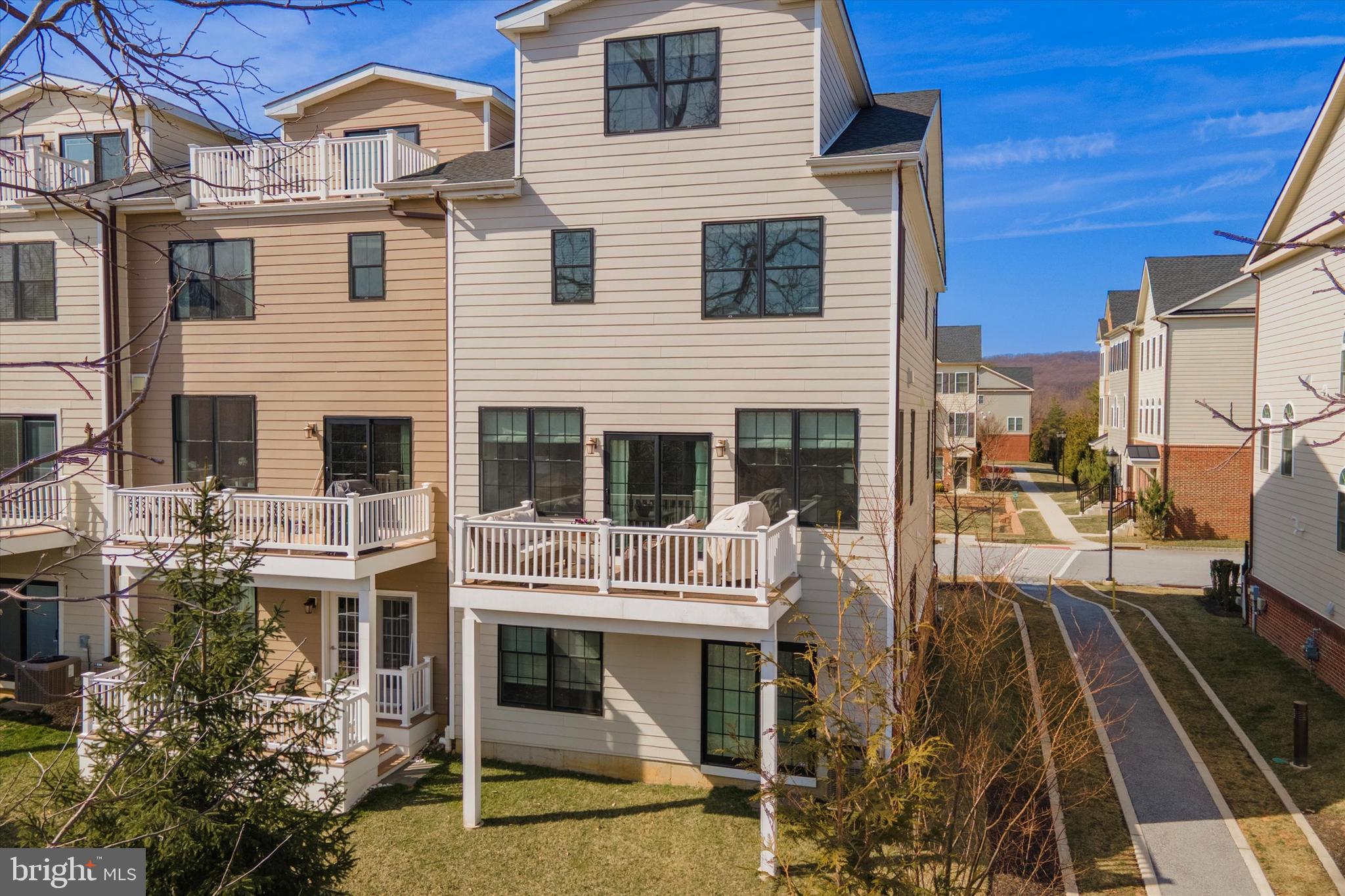 PARKVIEW - Residential