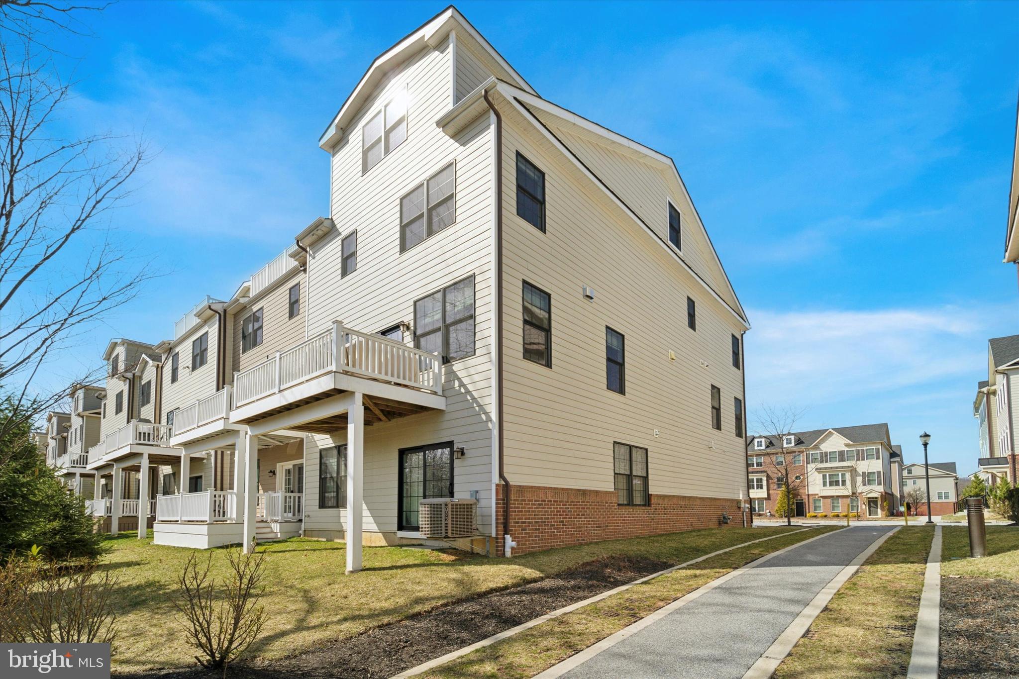 PARKVIEW - Residential