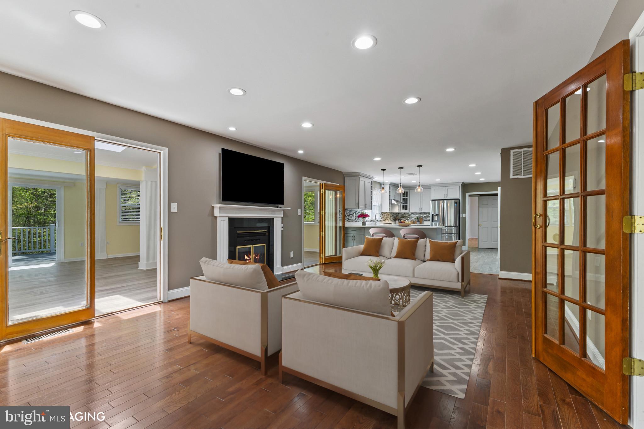 FOXRIDGE - Residential