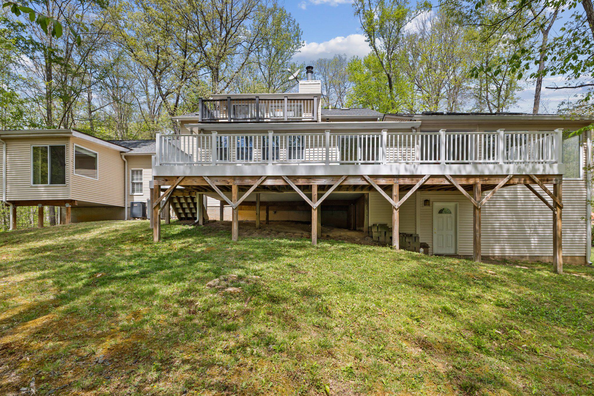 FOXRIDGE - Residential