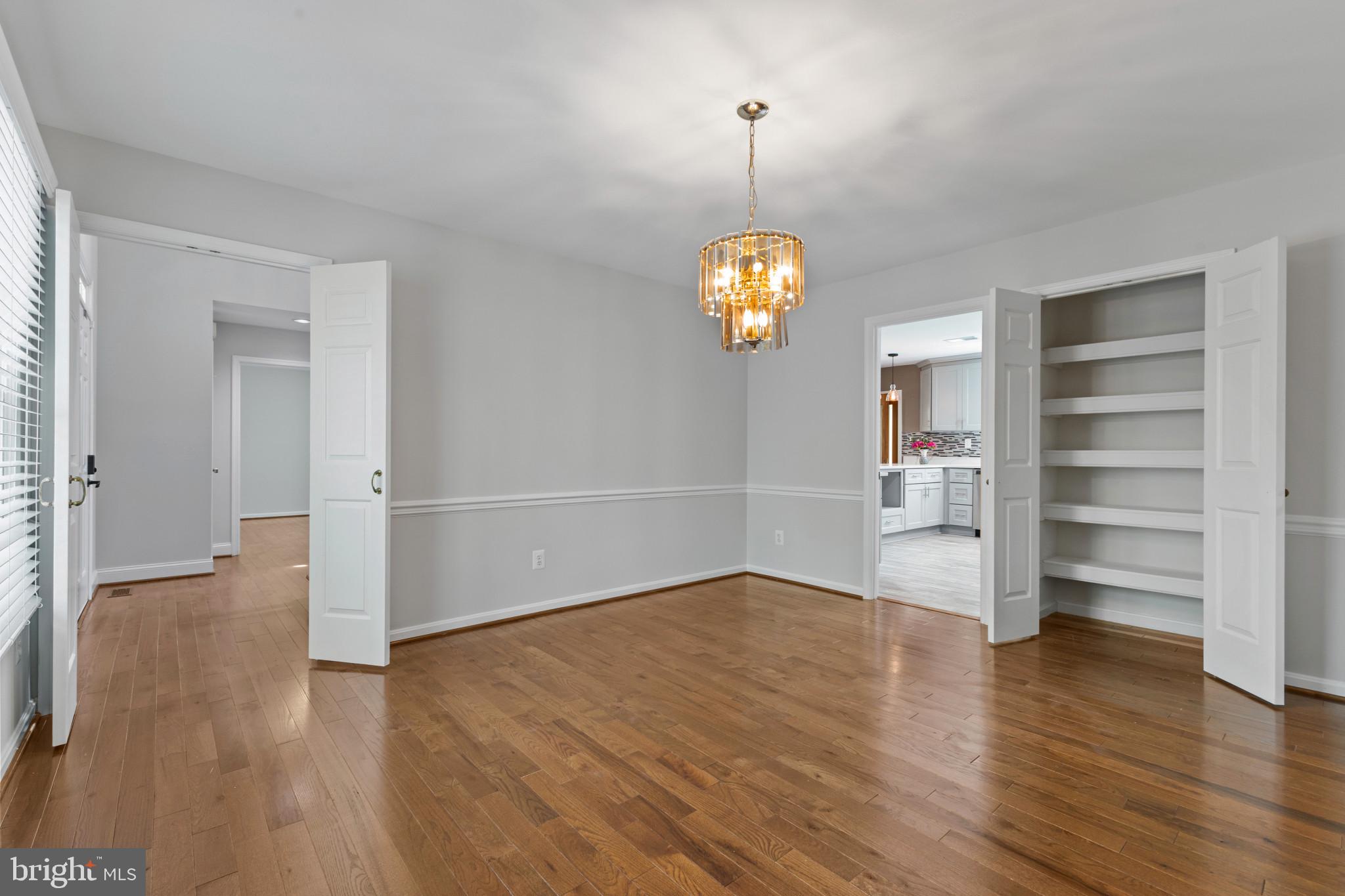 FOXRIDGE - Residential