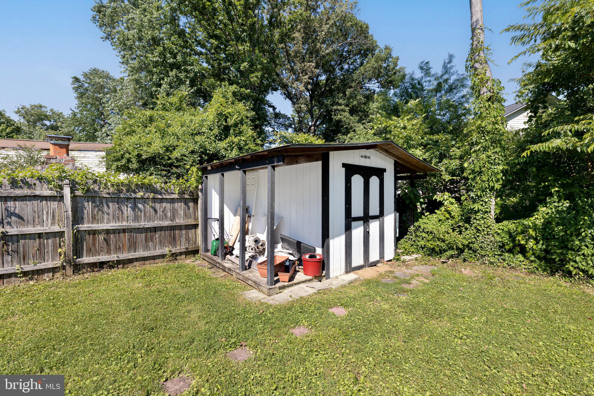 NORTH SPRINGFIELD - Residential