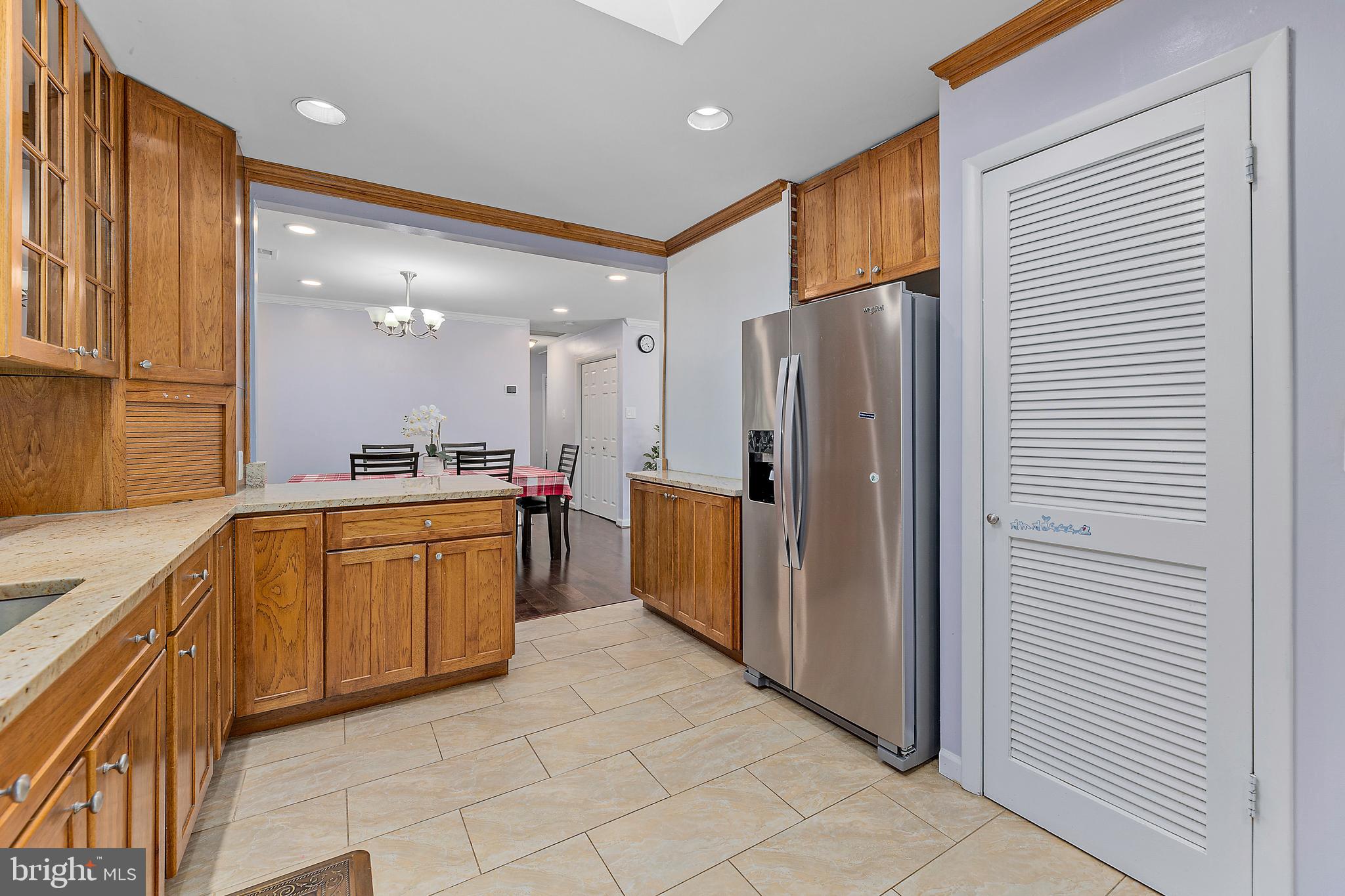 NORTH SPRINGFIELD - Residential