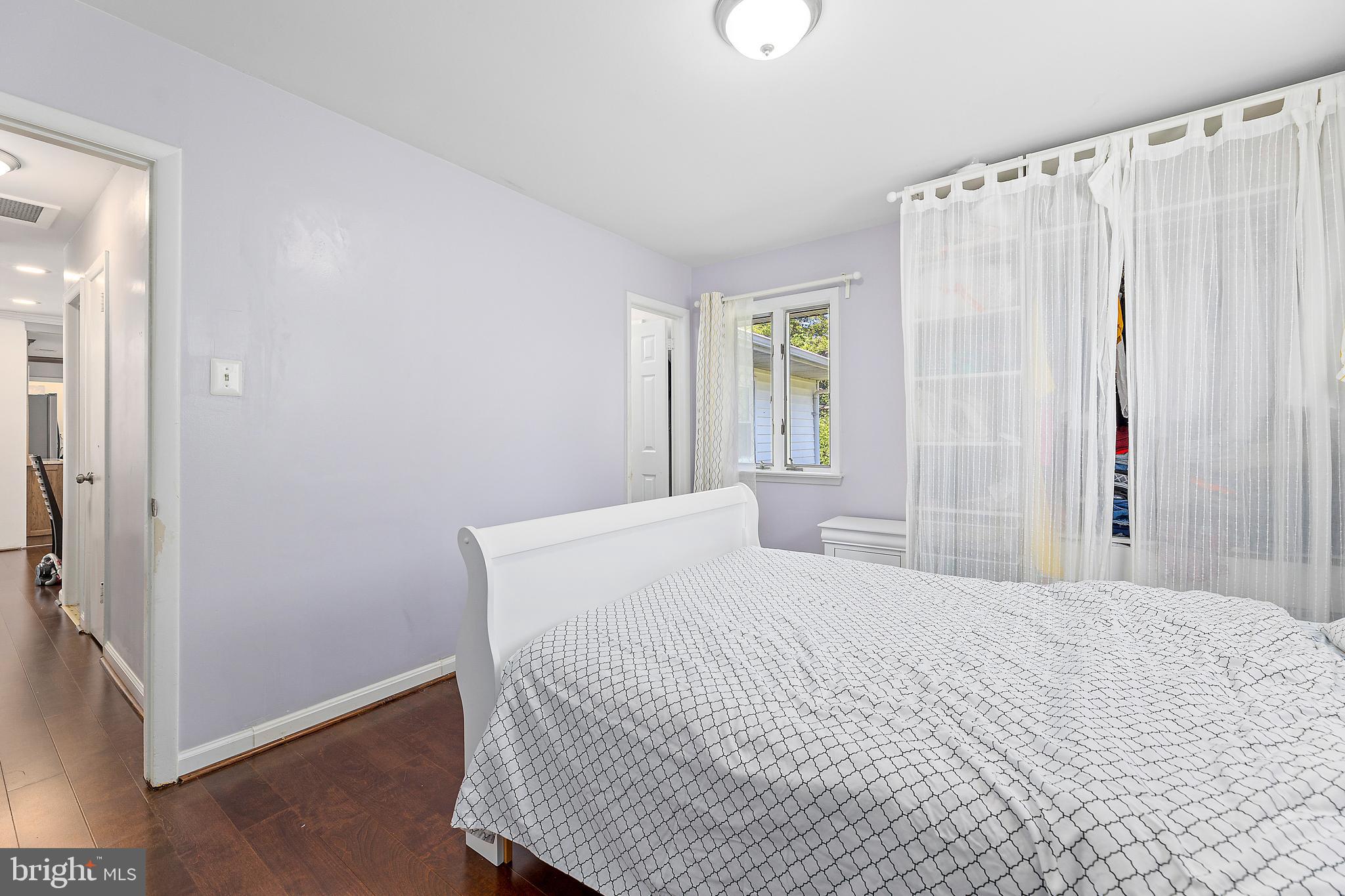 NORTH SPRINGFIELD - Residential