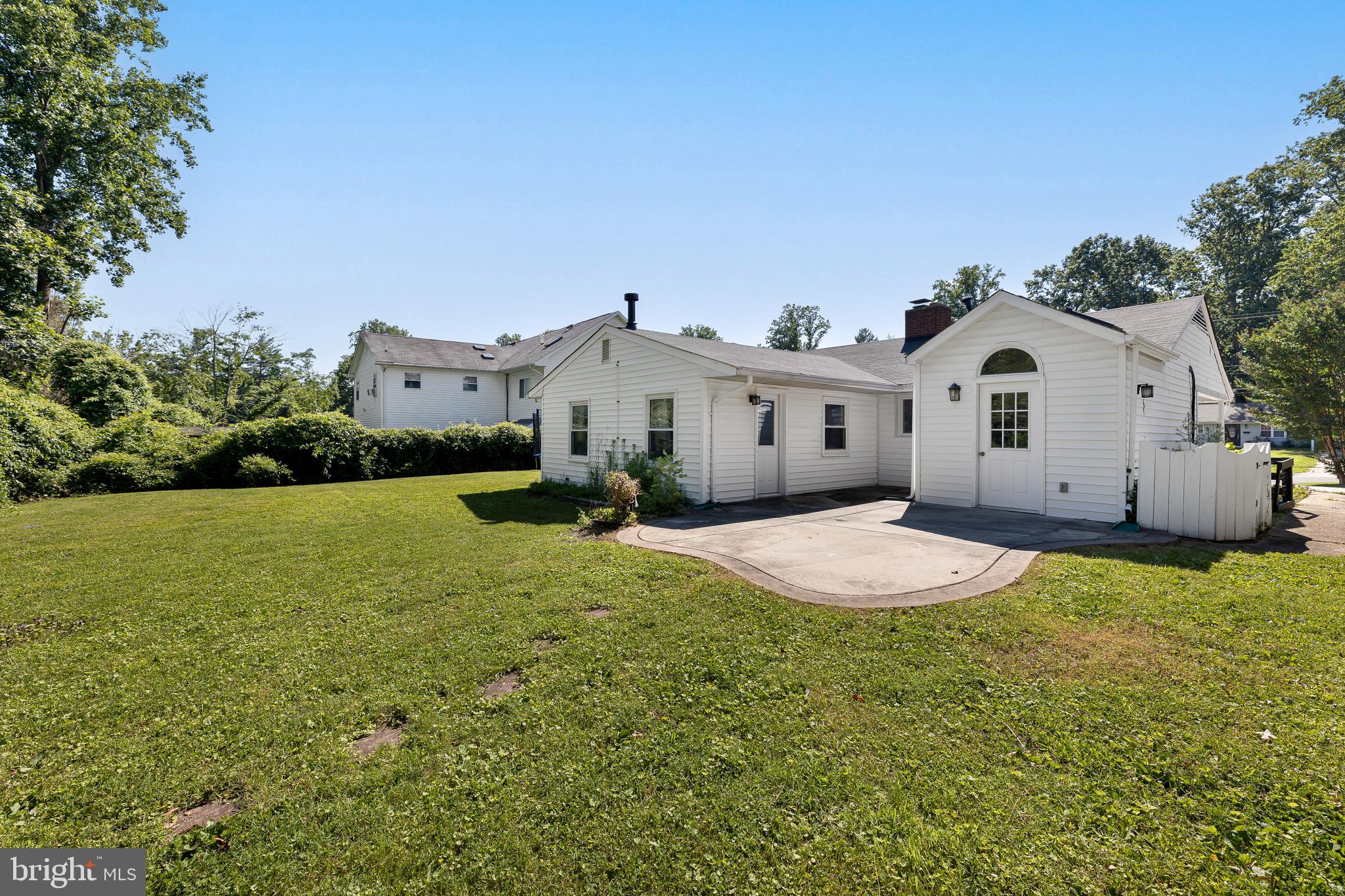 NORTH SPRINGFIELD - Residential