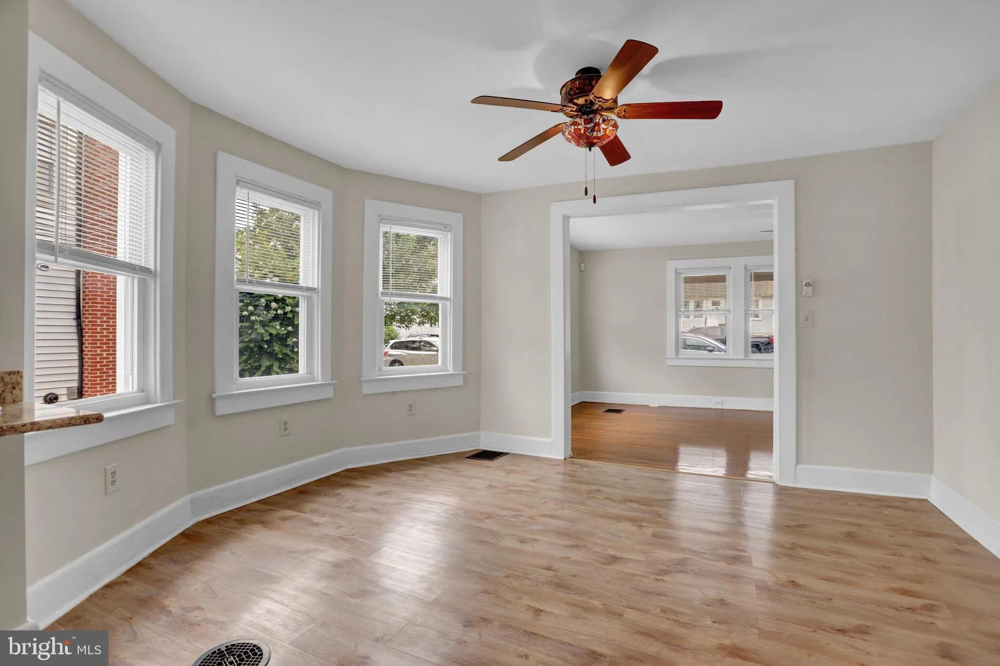 Halethorpe, Maryland 21227, United States, 4 Bedrooms Bedrooms, ,2 BathroomsBathrooms,Residential,Contingent,182745