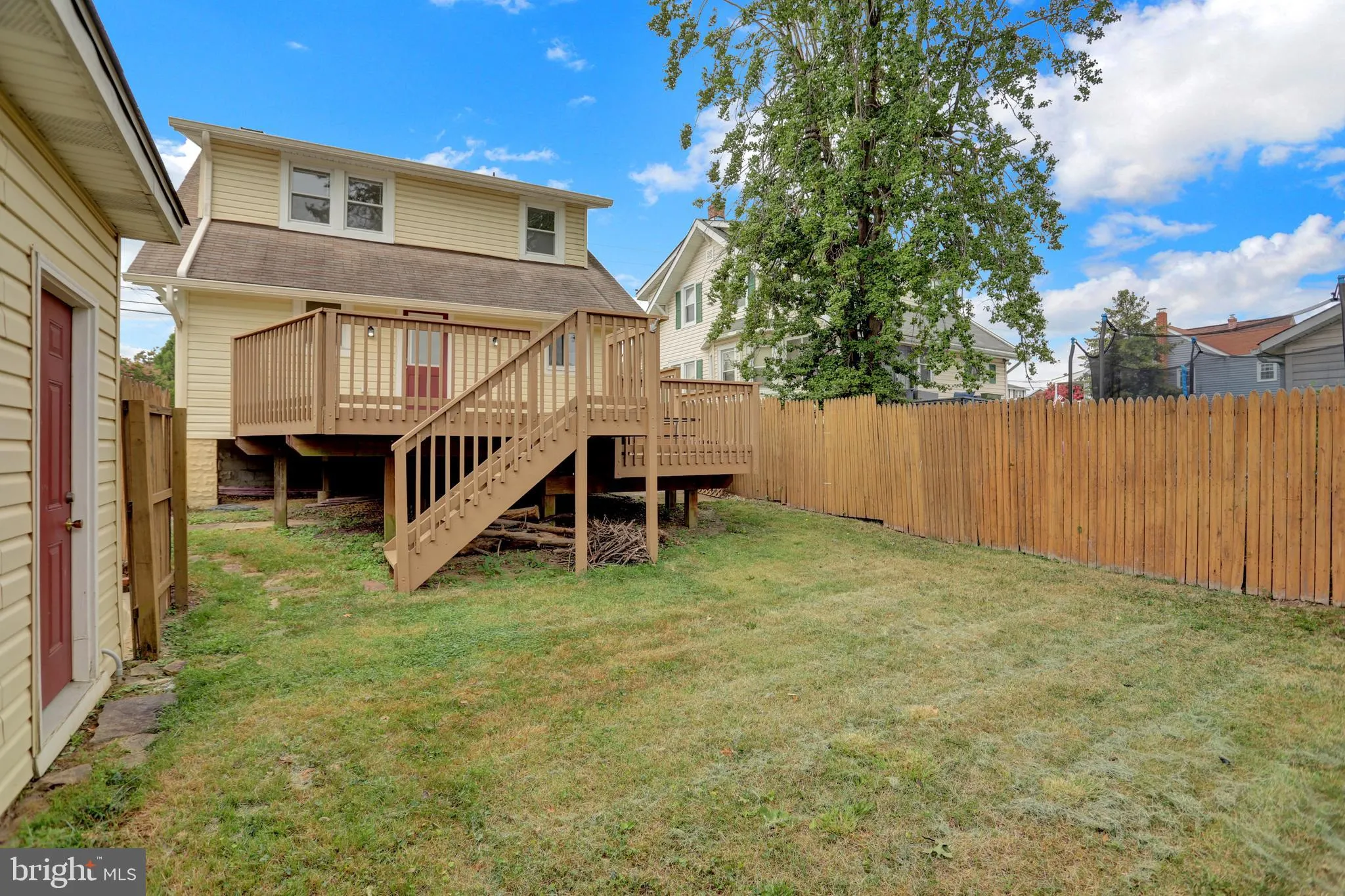 Halethorpe, Maryland 21227, United States, 4 Bedrooms Bedrooms, ,2 BathroomsBathrooms,Residential,Contingent,182745