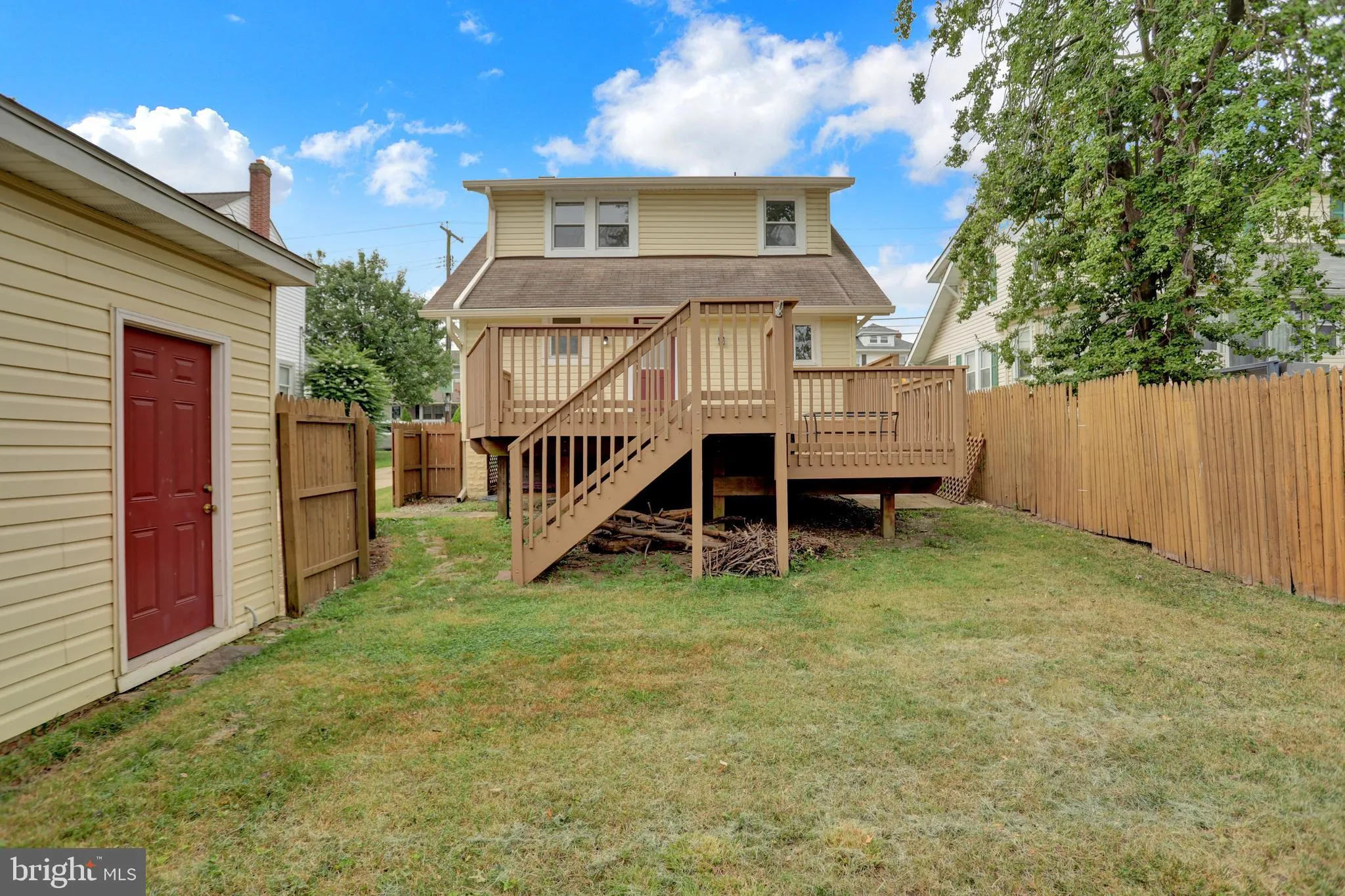 Halethorpe, Maryland 21227, United States, 4 Bedrooms Bedrooms, ,2 BathroomsBathrooms,Residential,Contingent,182745