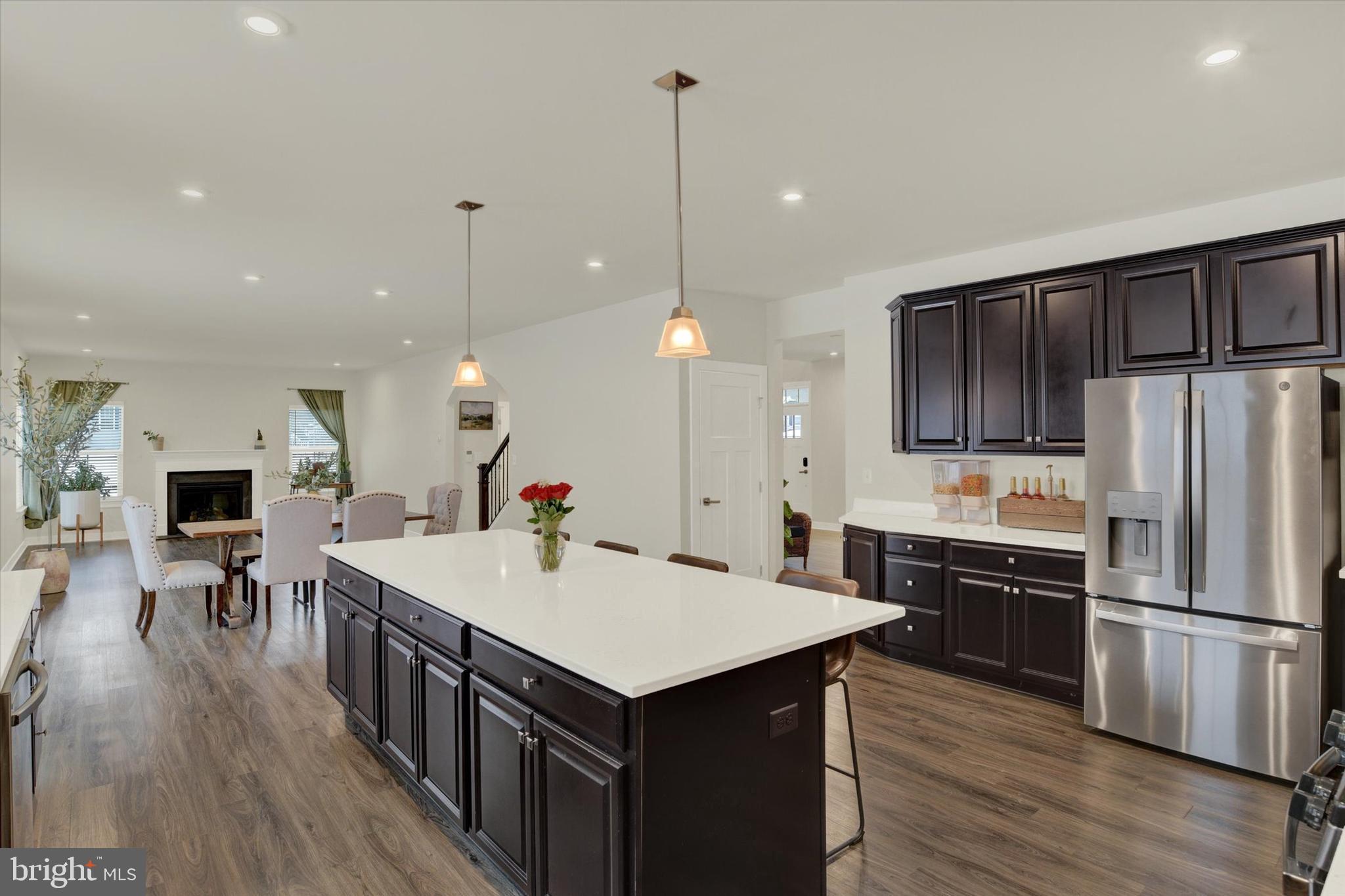 STRAY WINDS FARM - Residential