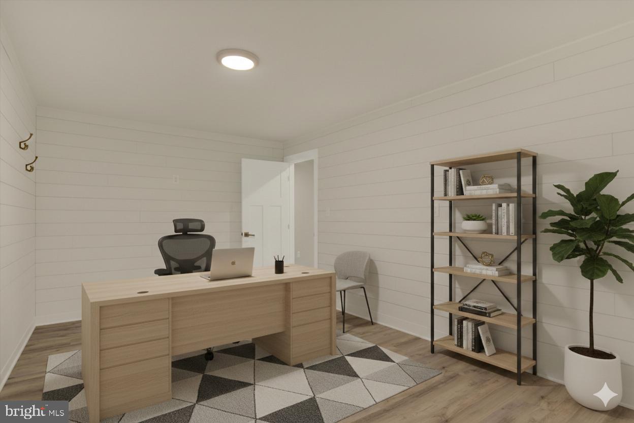 STRAY WINDS FARM - Residential