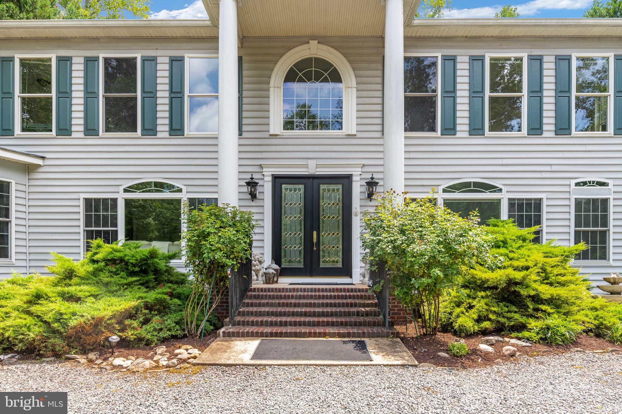 143 EDGEMONT CIRCLE