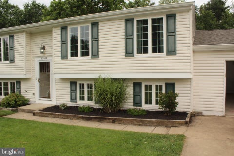 Homes For Rent - 13591 Rush Drive<br/> WOODBRIDGE, VA 22192