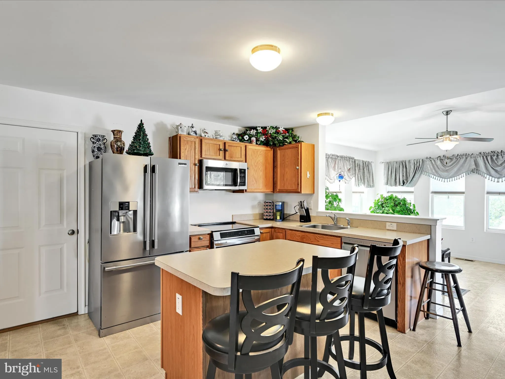 Manheim, Pennsylvania 17545, United States, 3 Bedrooms Bedrooms, ,3 BathroomsBathrooms,Residential,Coming Soon,218566