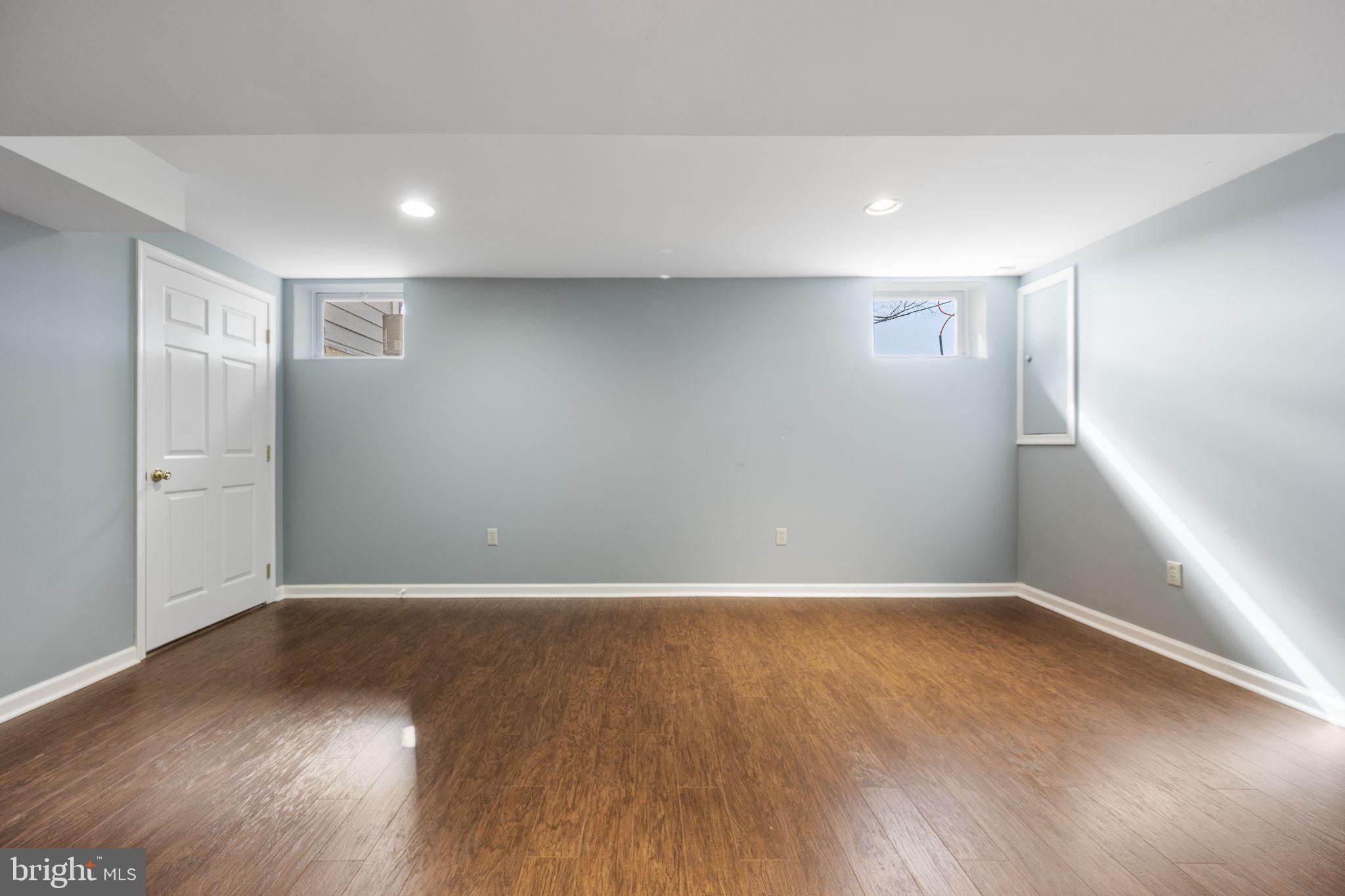 HIGHSPIRE HILLS - Residential