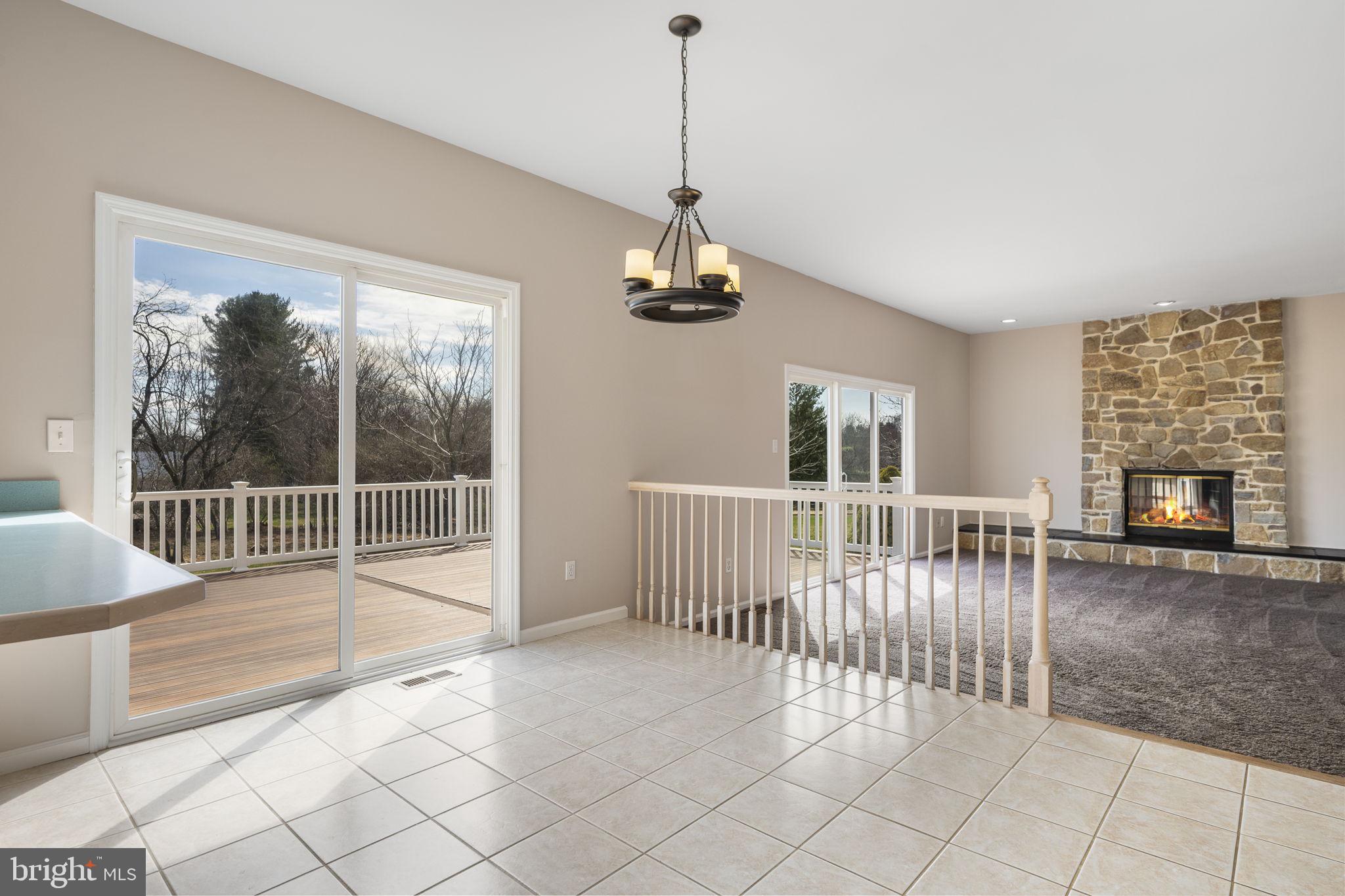 HIGHSPIRE HILLS - Residential