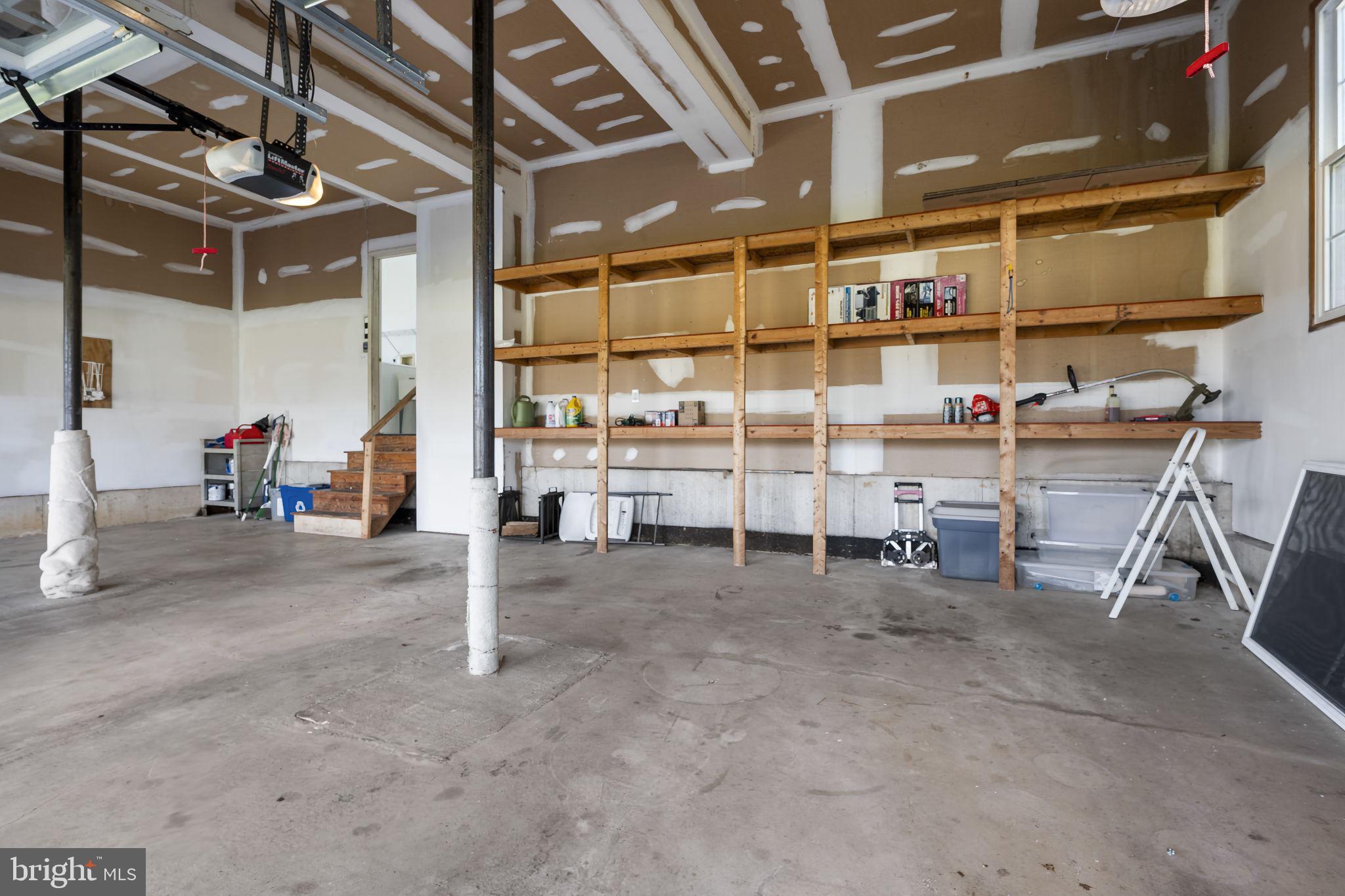 HIGHSPIRE HILLS - Residential