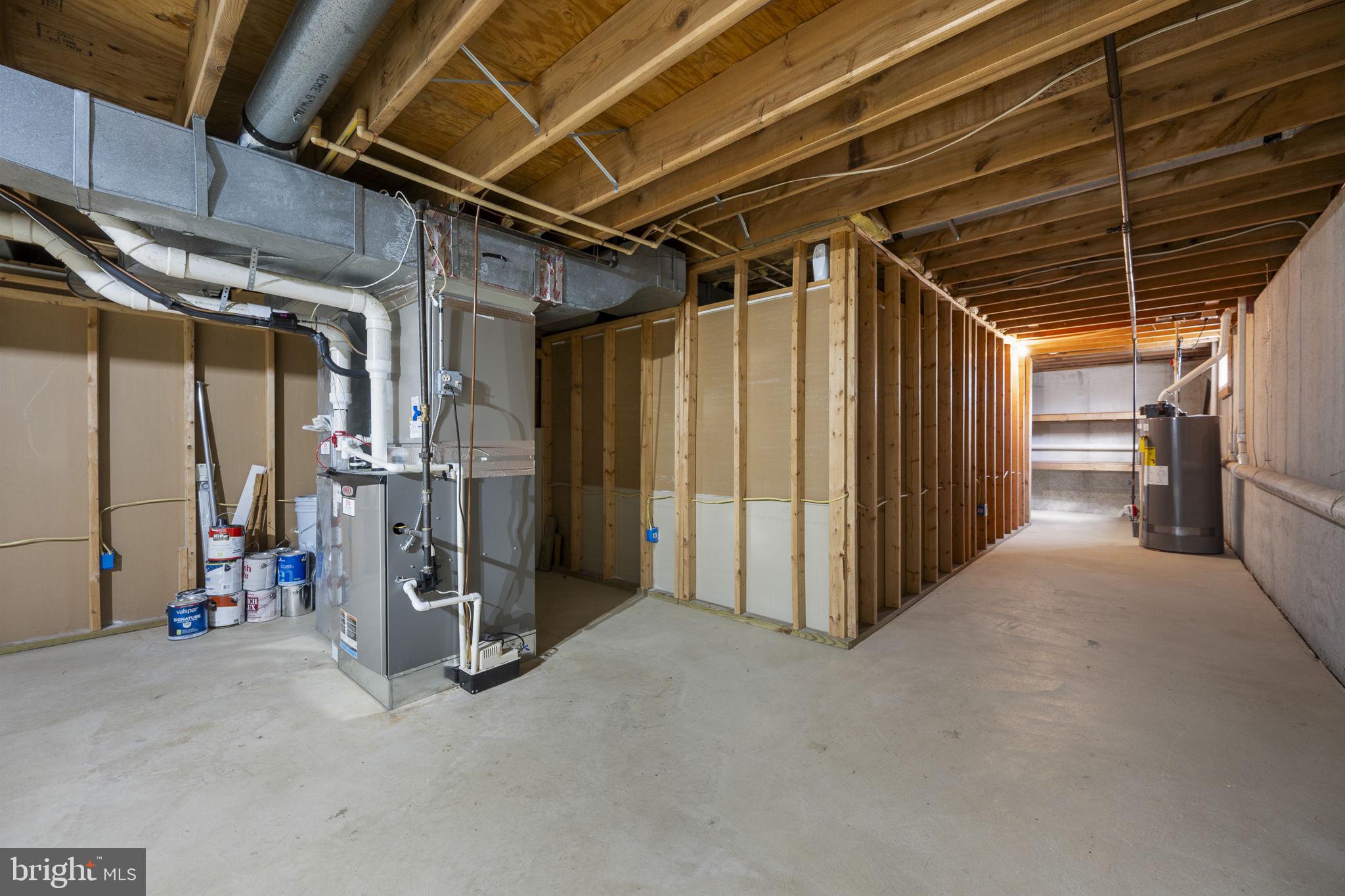 HIGHSPIRE HILLS - Residential