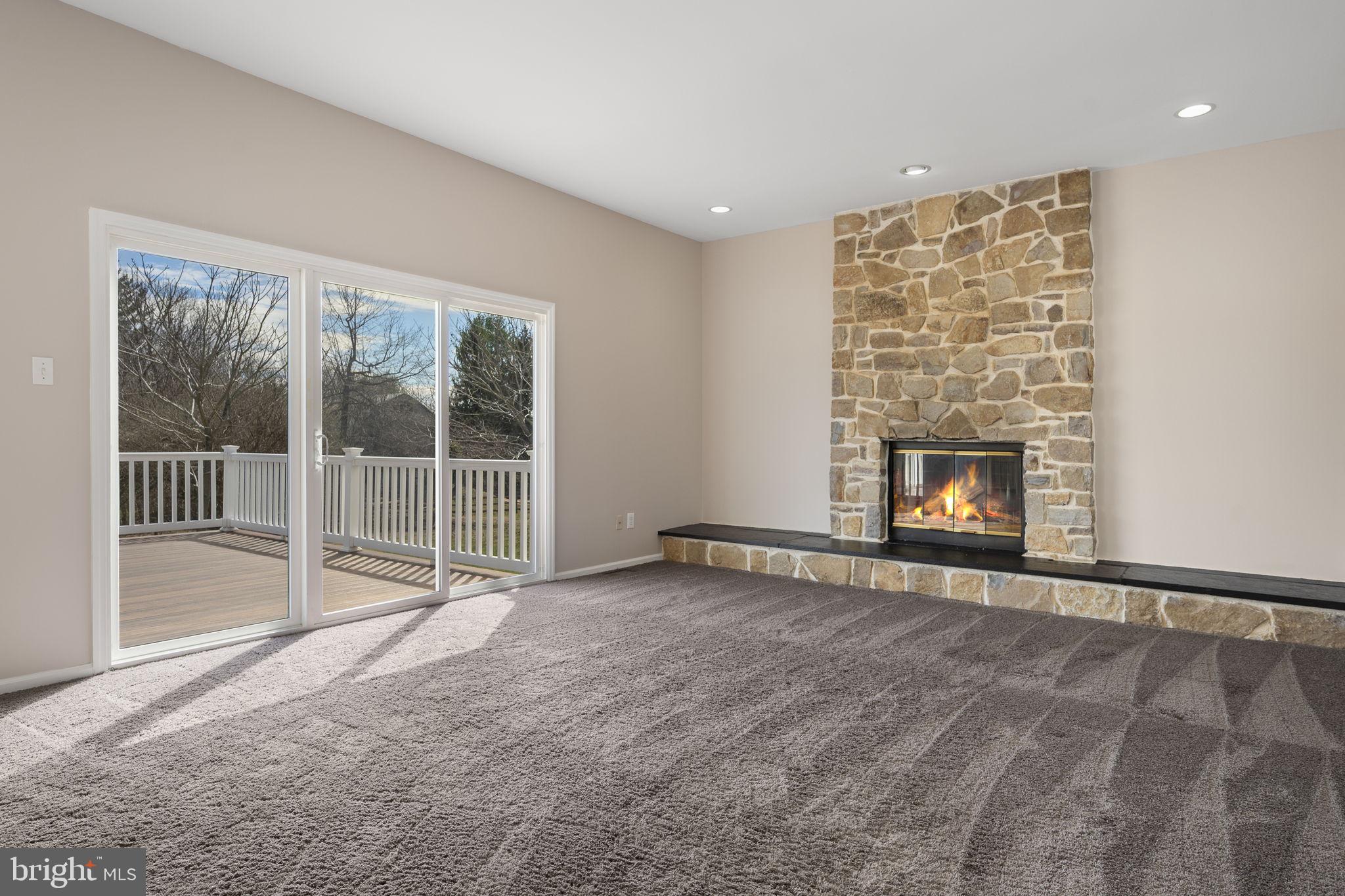 HIGHSPIRE HILLS - Residential