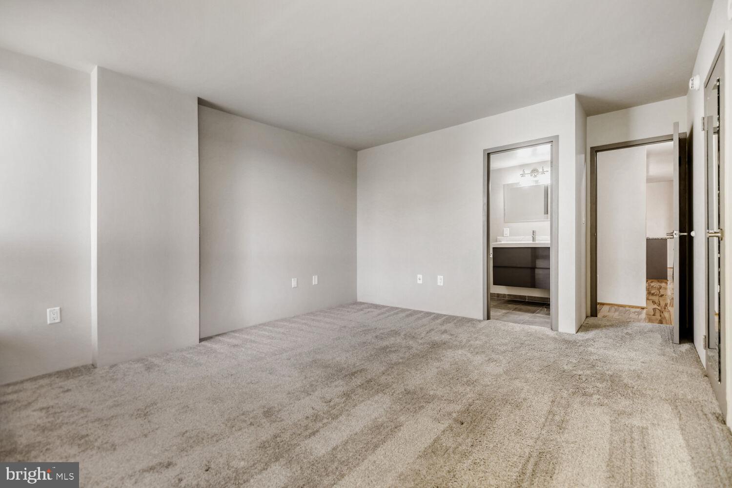 TOWSON - Residential