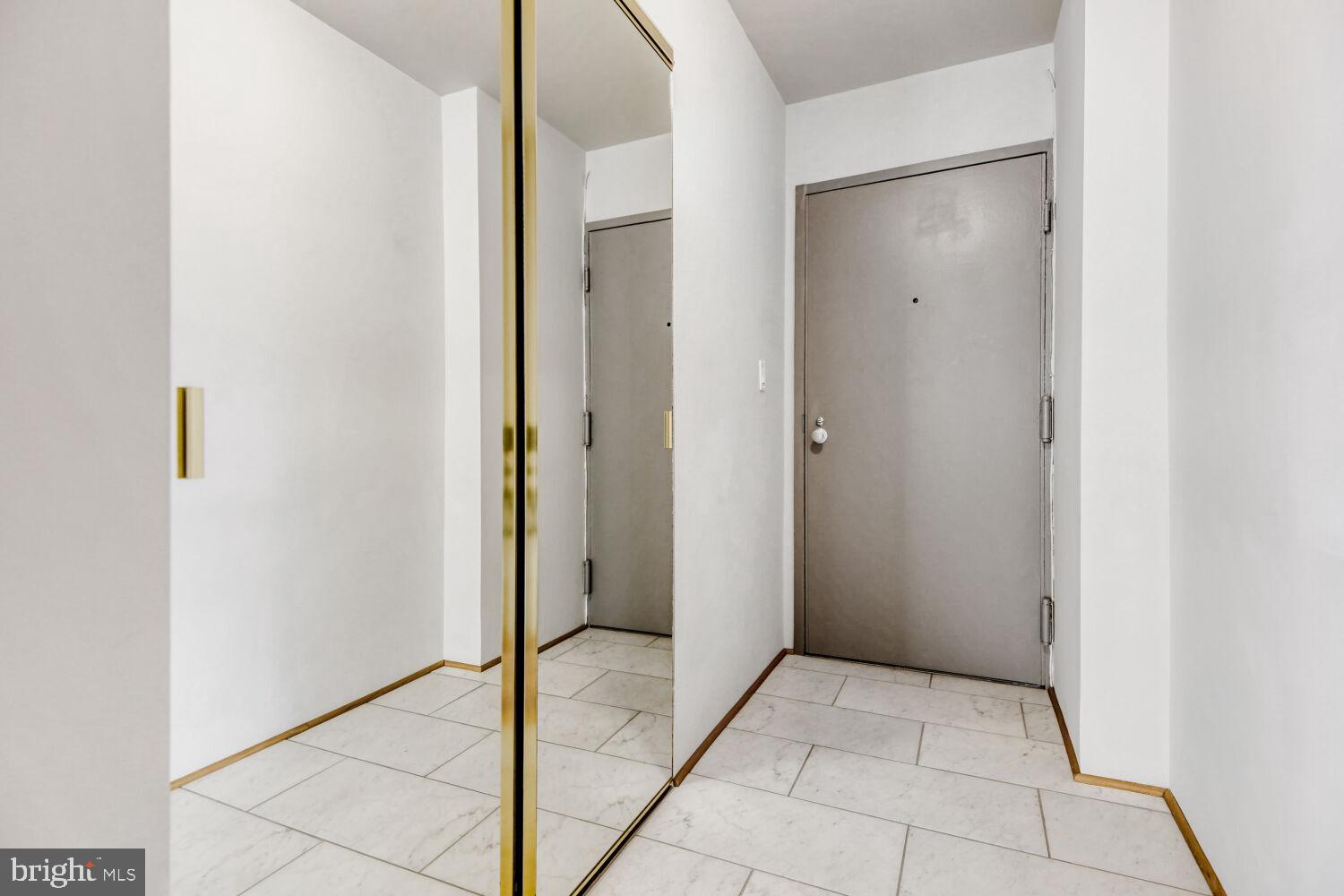 TOWSON - Residential