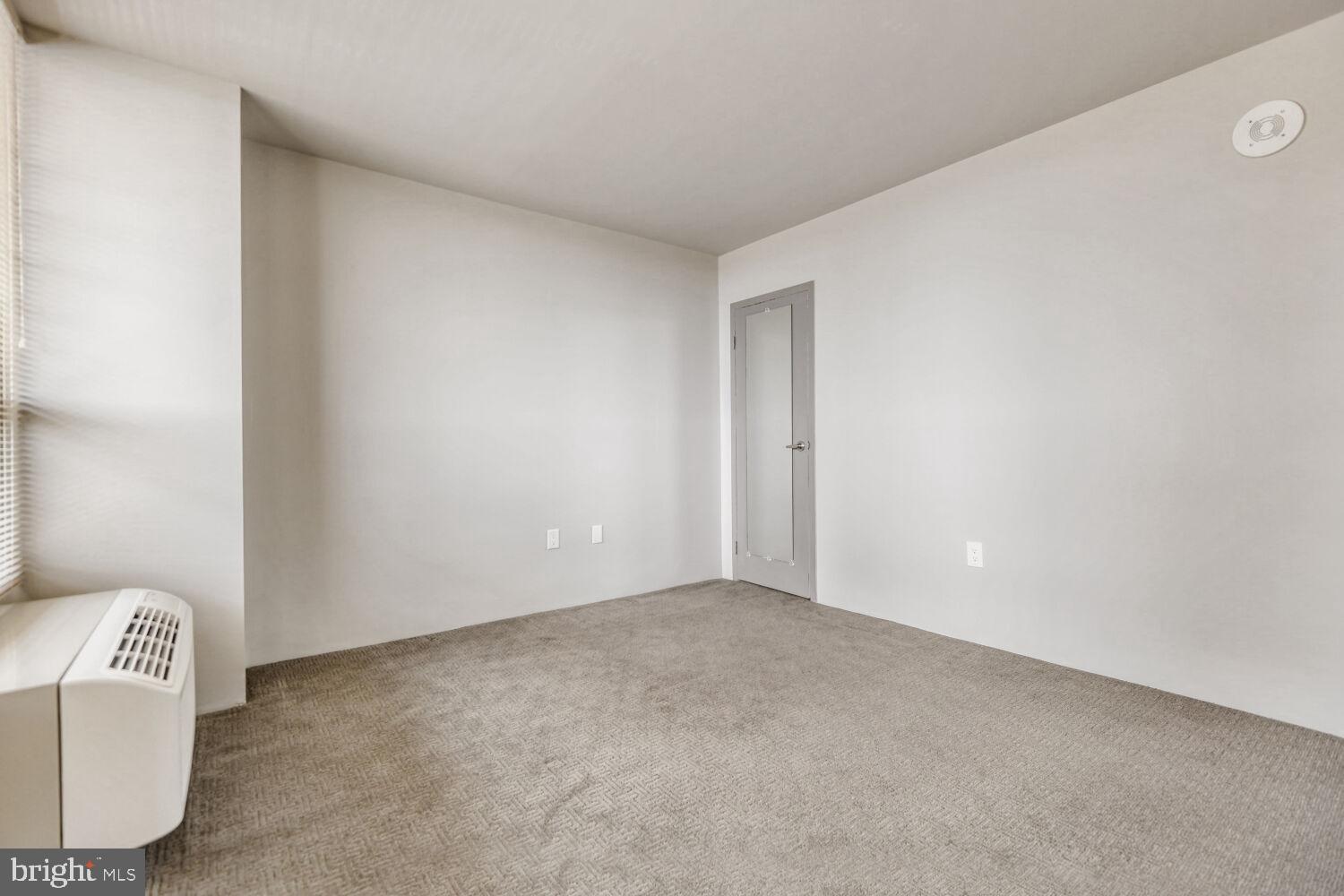 TOWSON - Residential