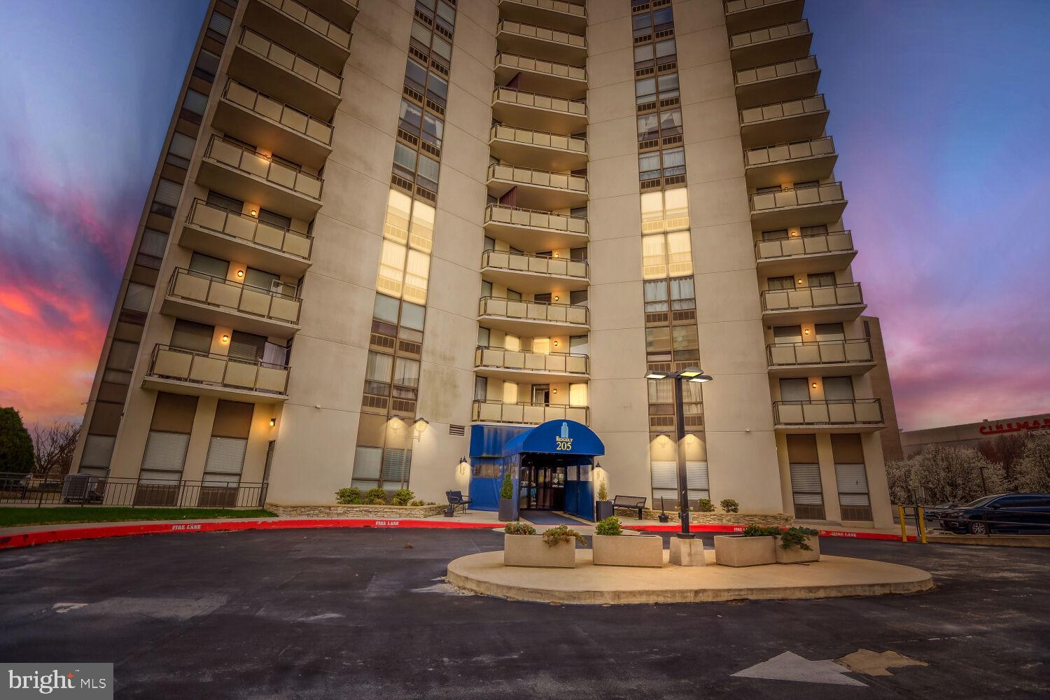 TOWSON - Residential