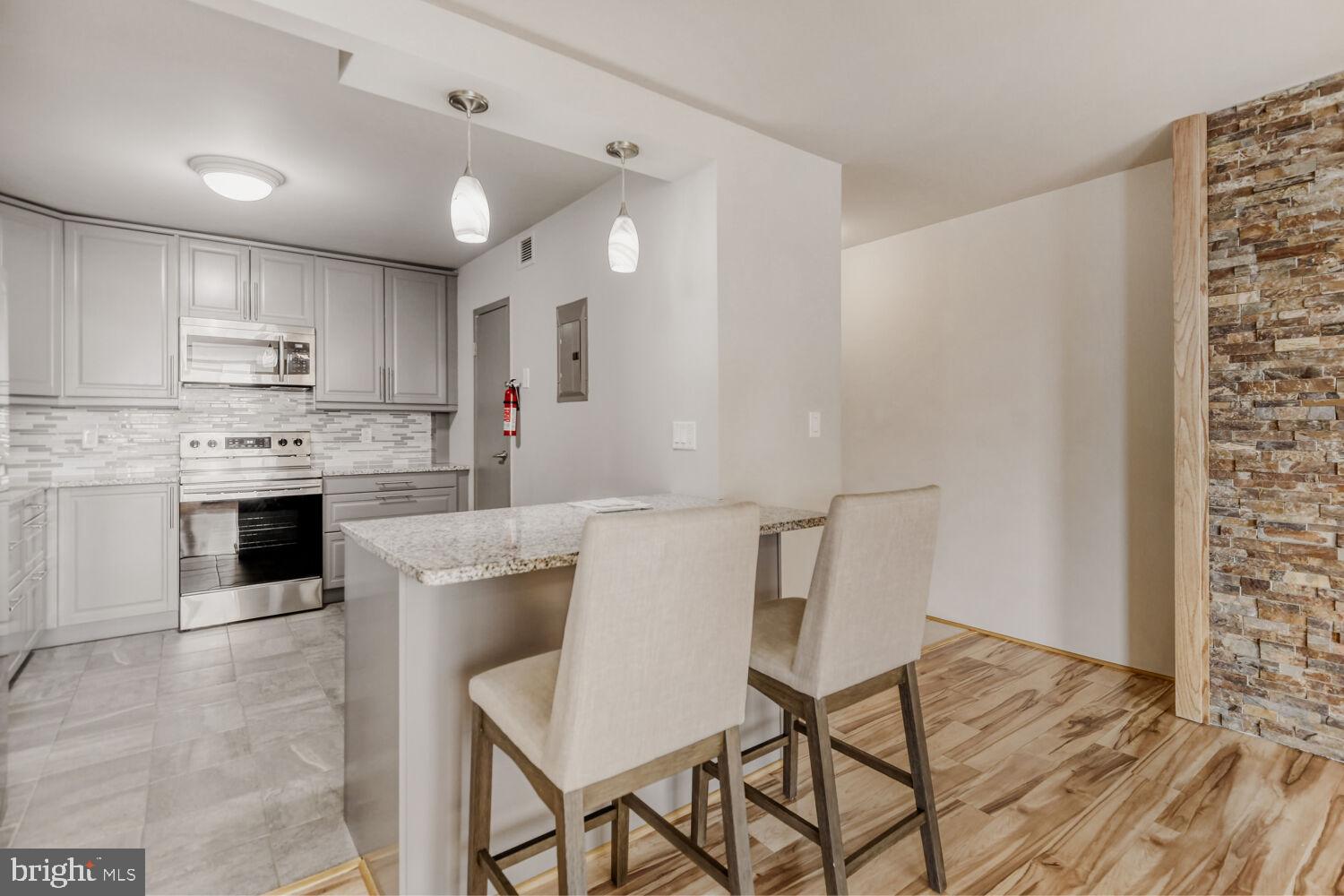 TOWSON - Residential