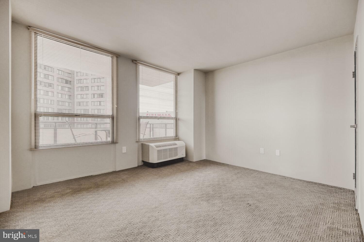 TOWSON - Residential