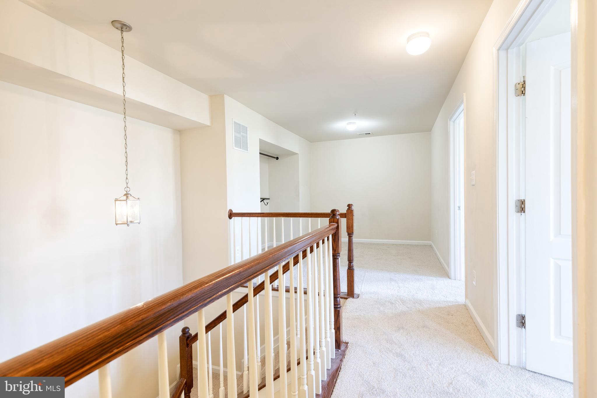 GATEWAY COMMONS - Residential Lease