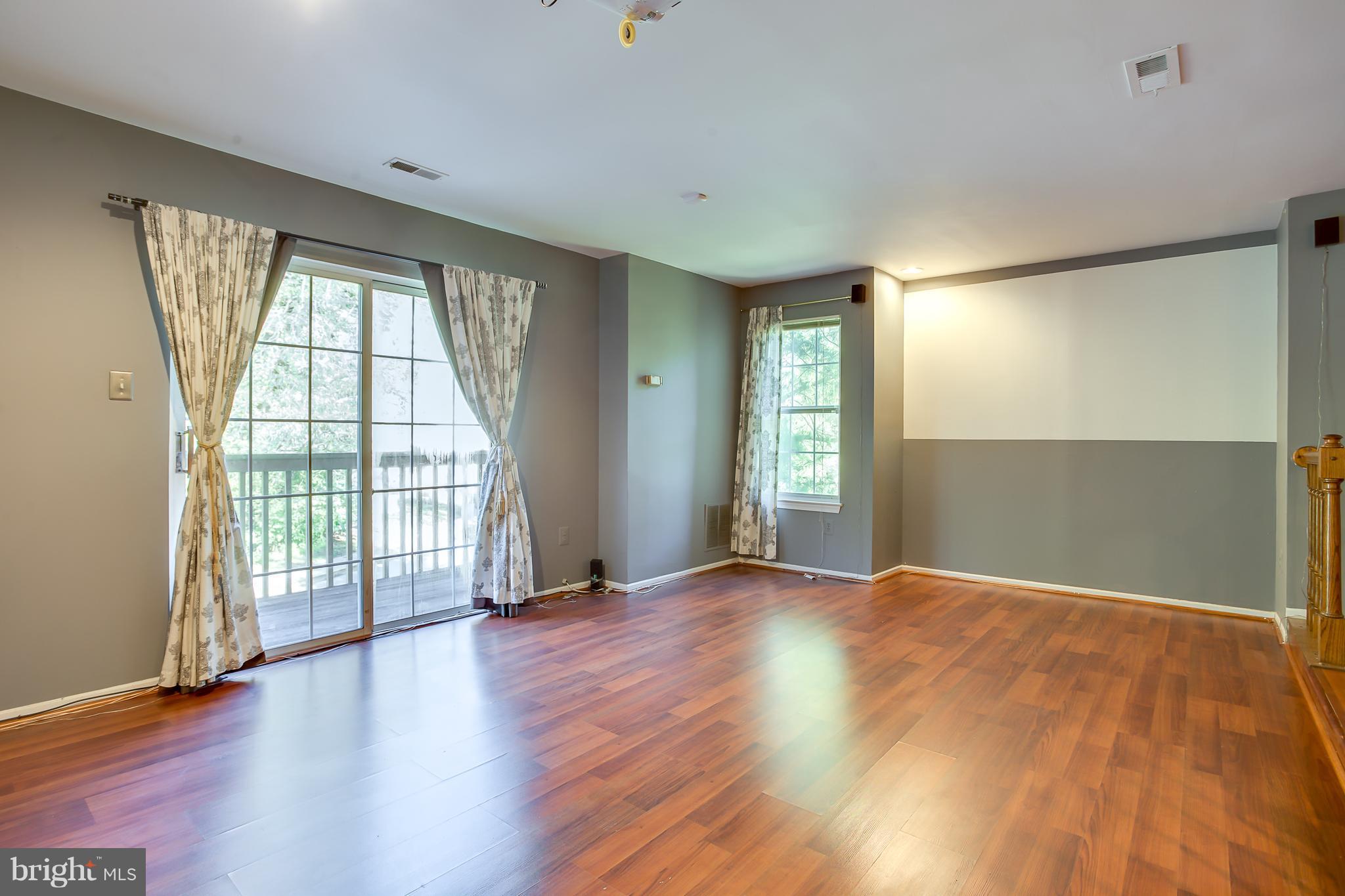 TOWNES OF GLOUCESTER - Residential Lease
